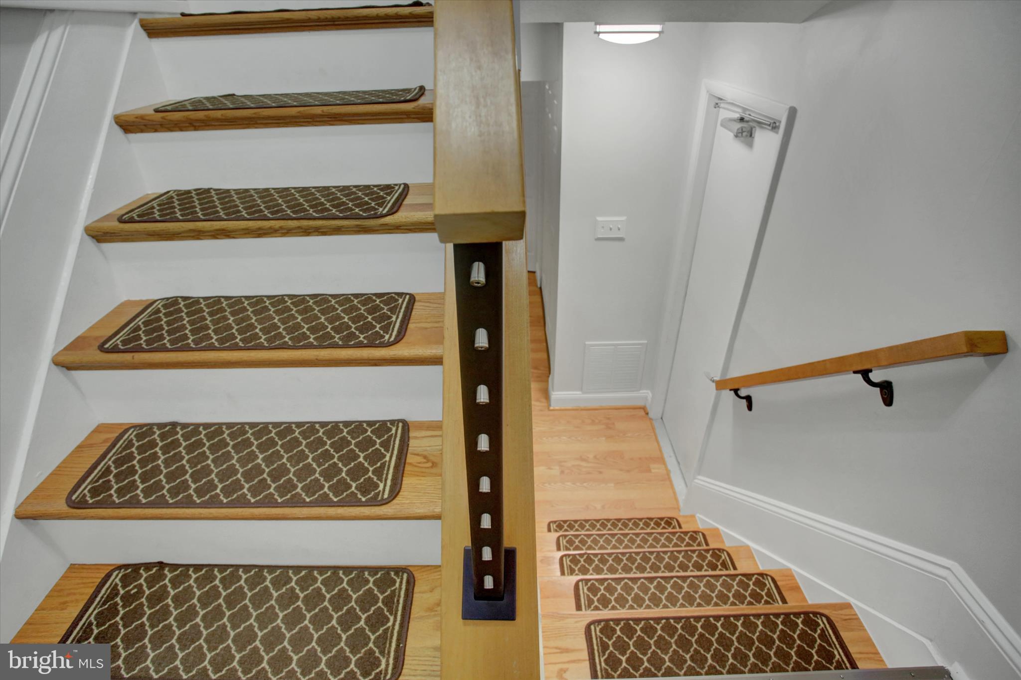 GLADE MANOR - Residential