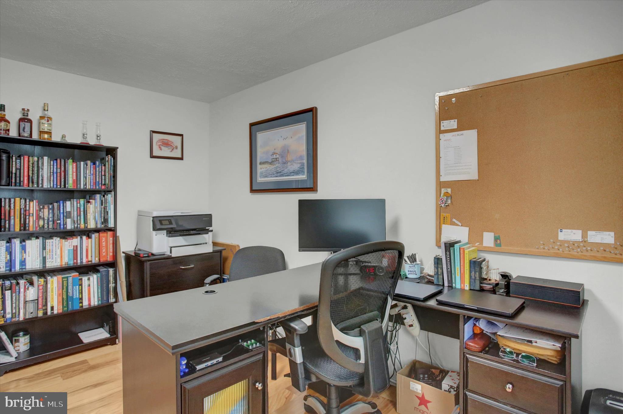 GLADE MANOR - Residential