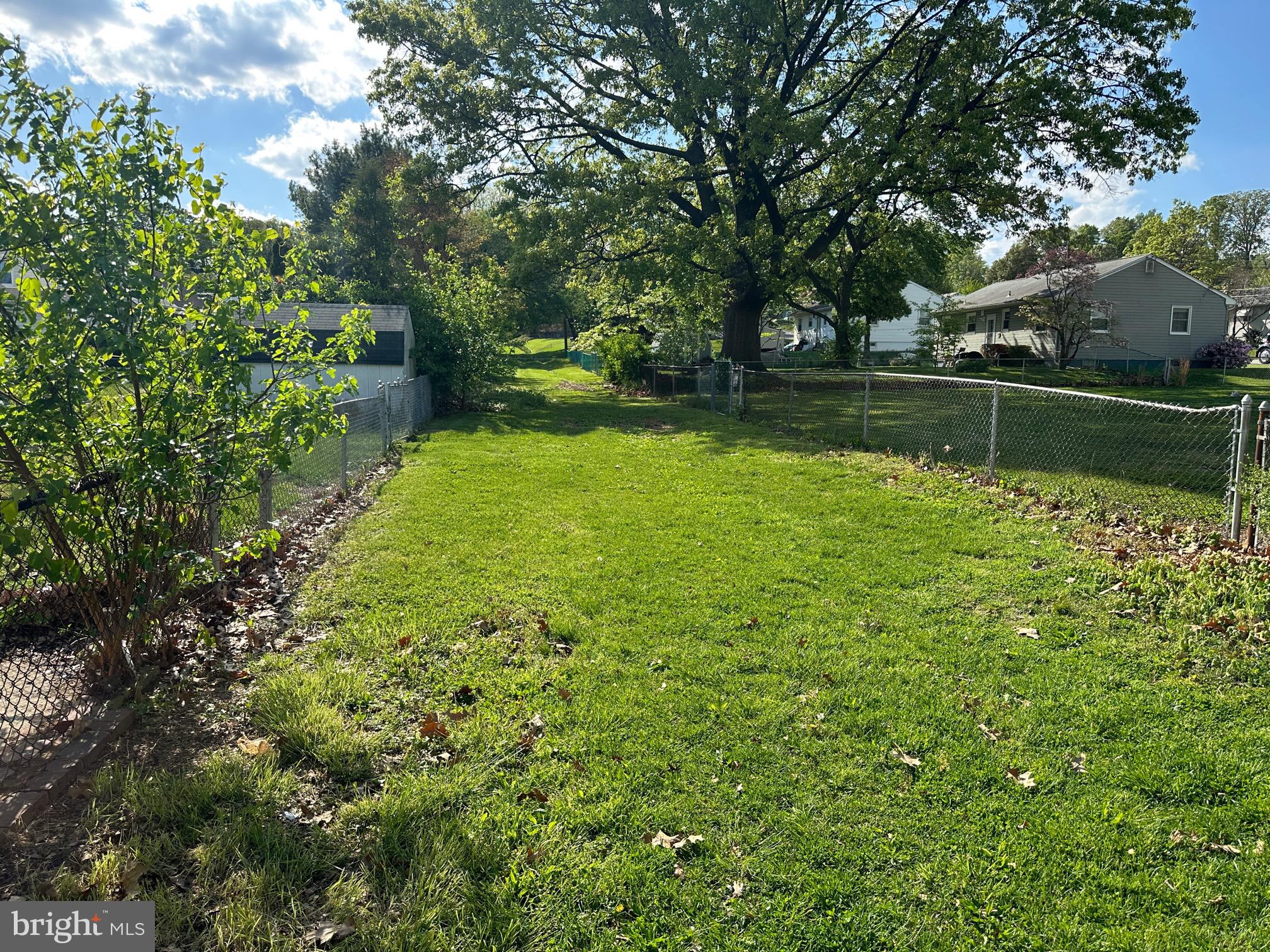 GLENMORE - Residential Lease