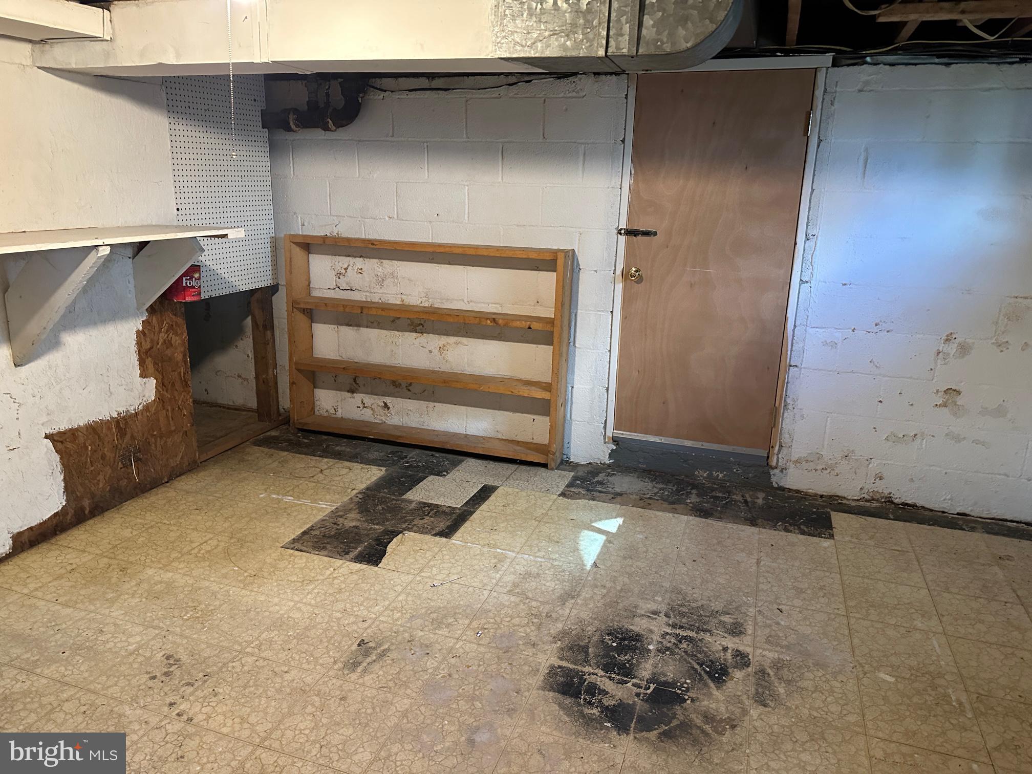 GLENMORE - Residential Lease