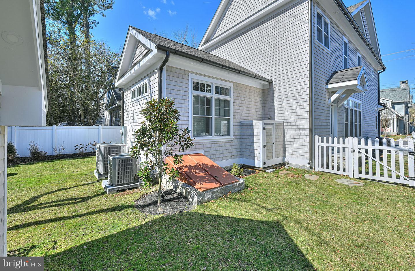 SOUTH REHOBOTH - Residential