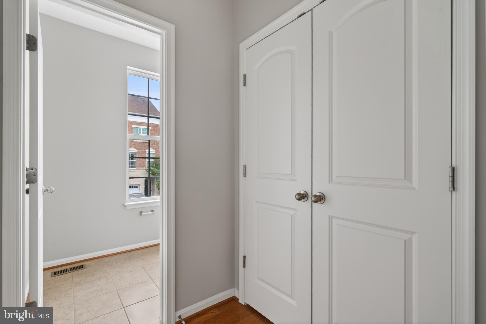 BRAMBLETON - Residential