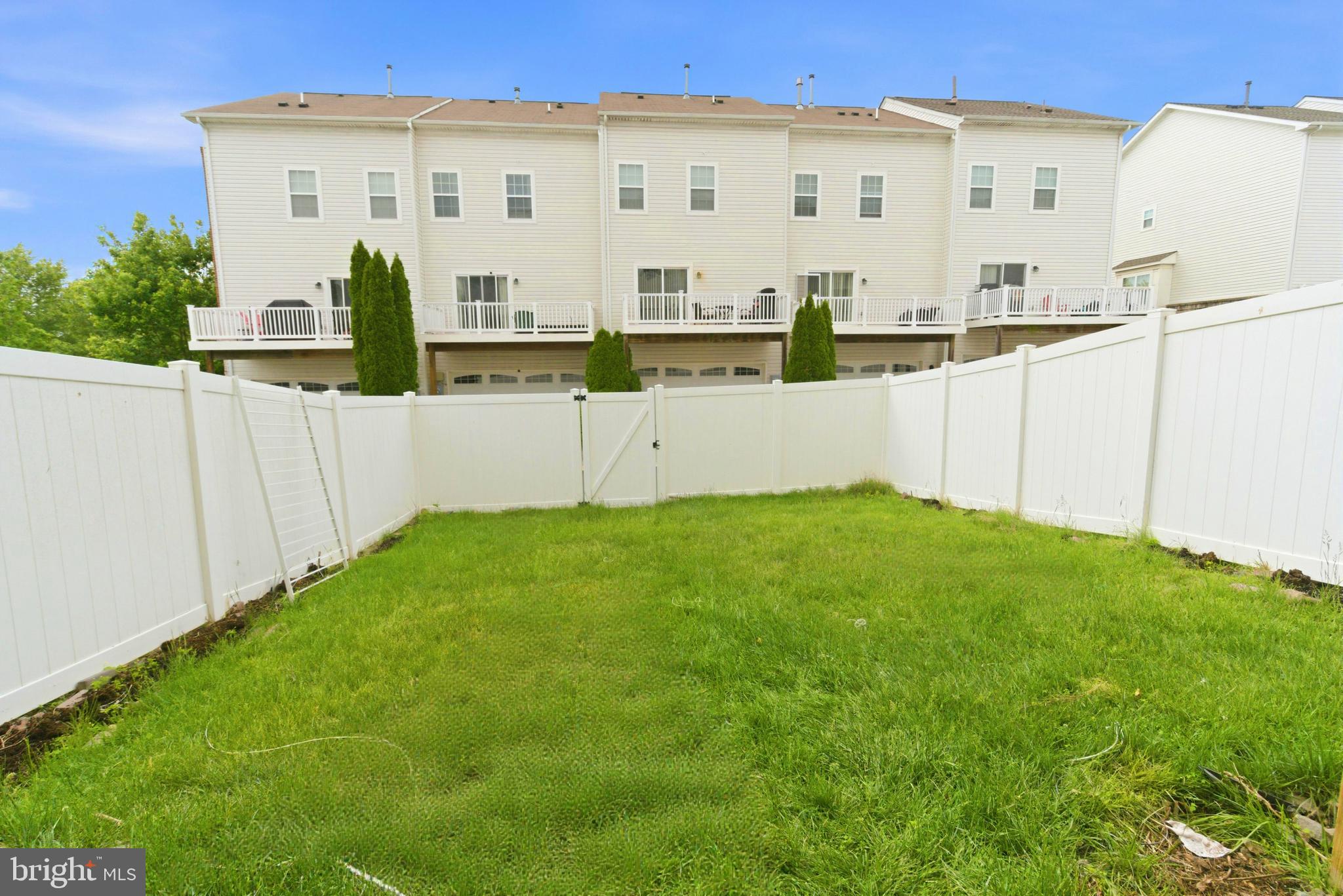 BRAMBLETON - Residential