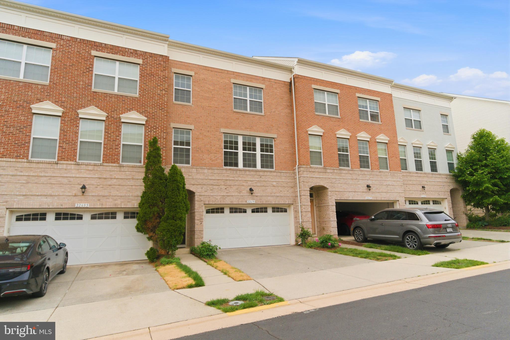 BRAMBLETON - Residential