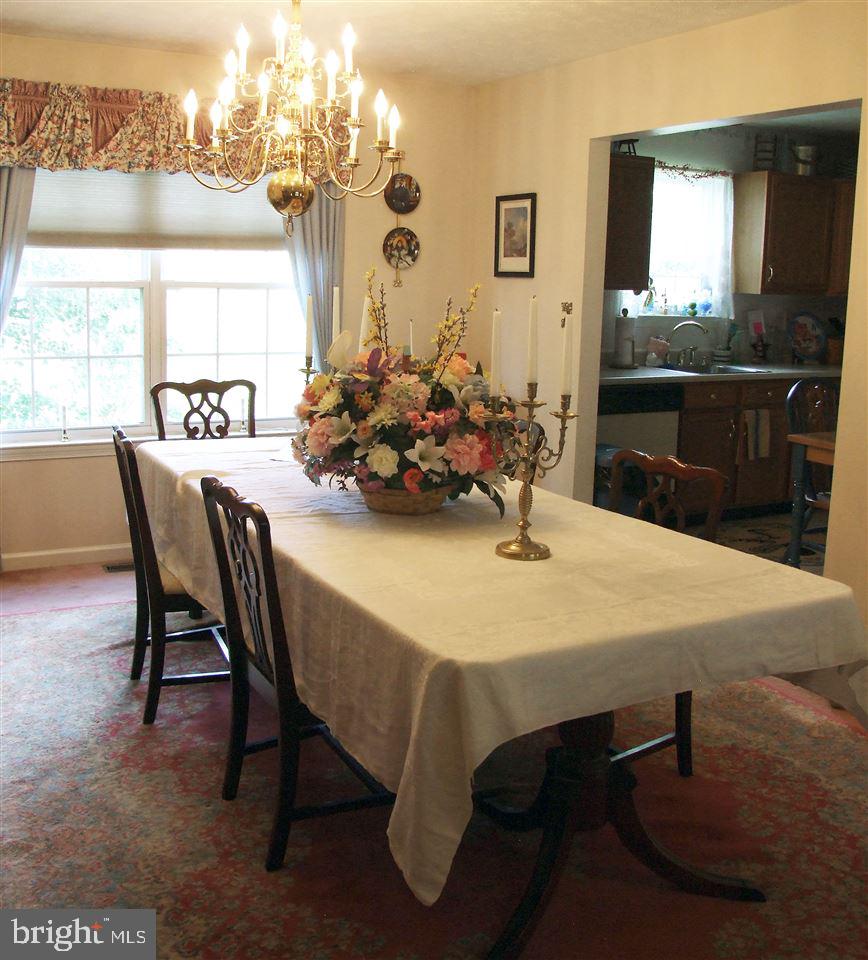 ORIOLE CIRCLE - Residential