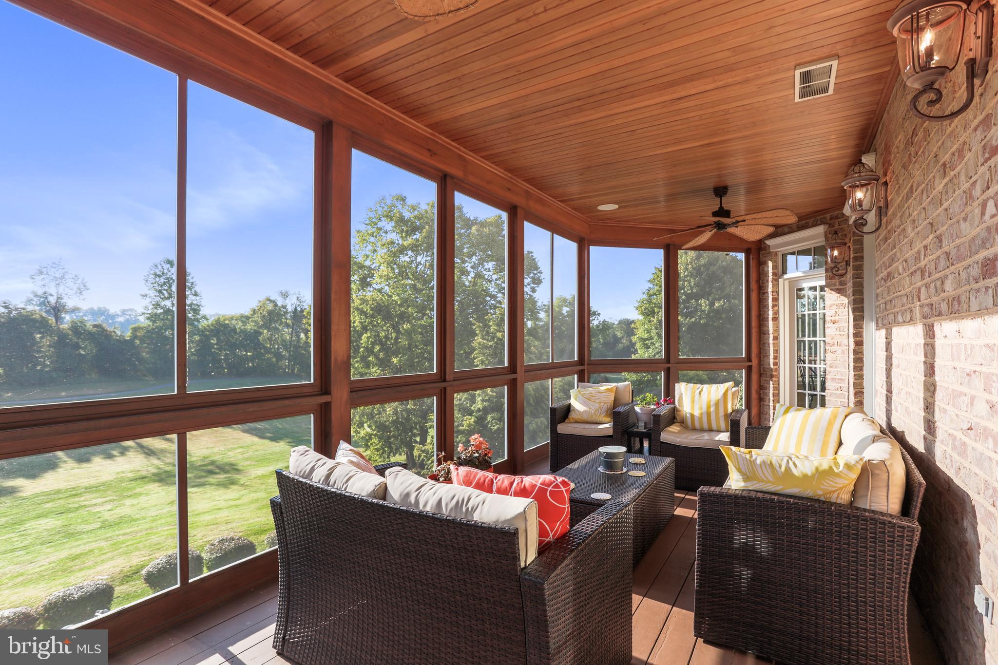 FERNBANK - Residential