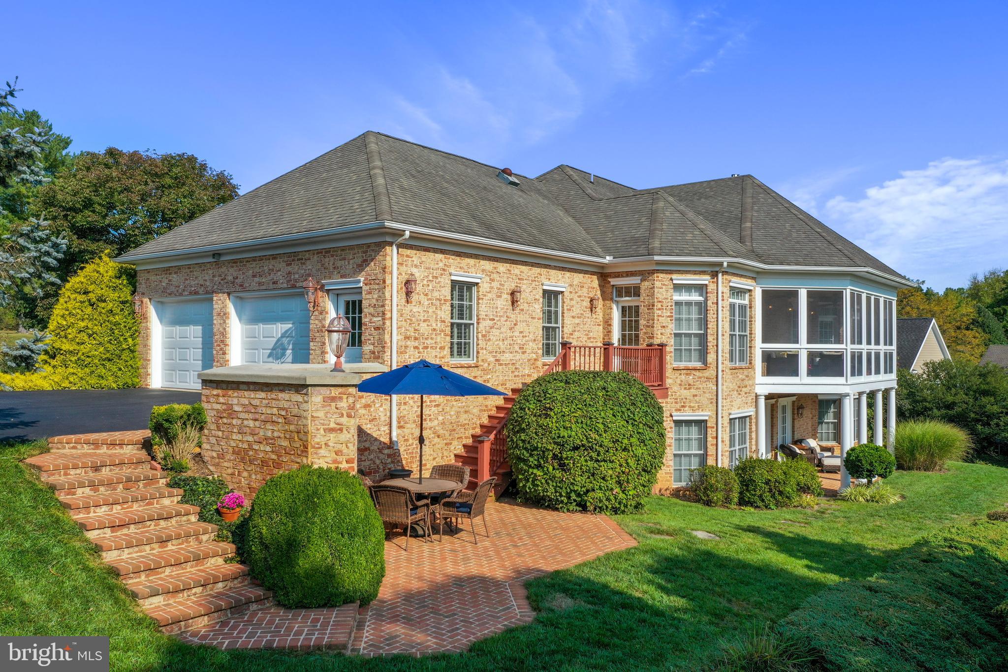 FERNBANK - Residential