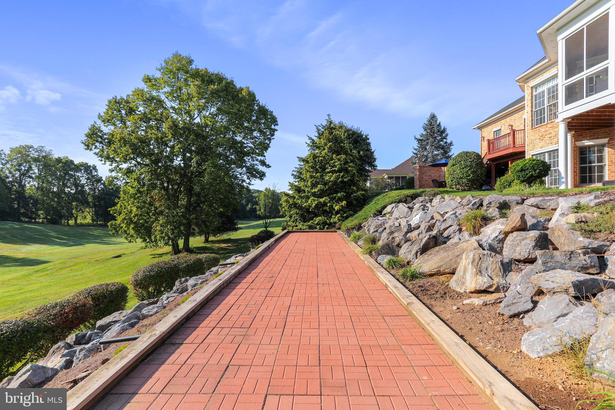 FERNBANK - Residential