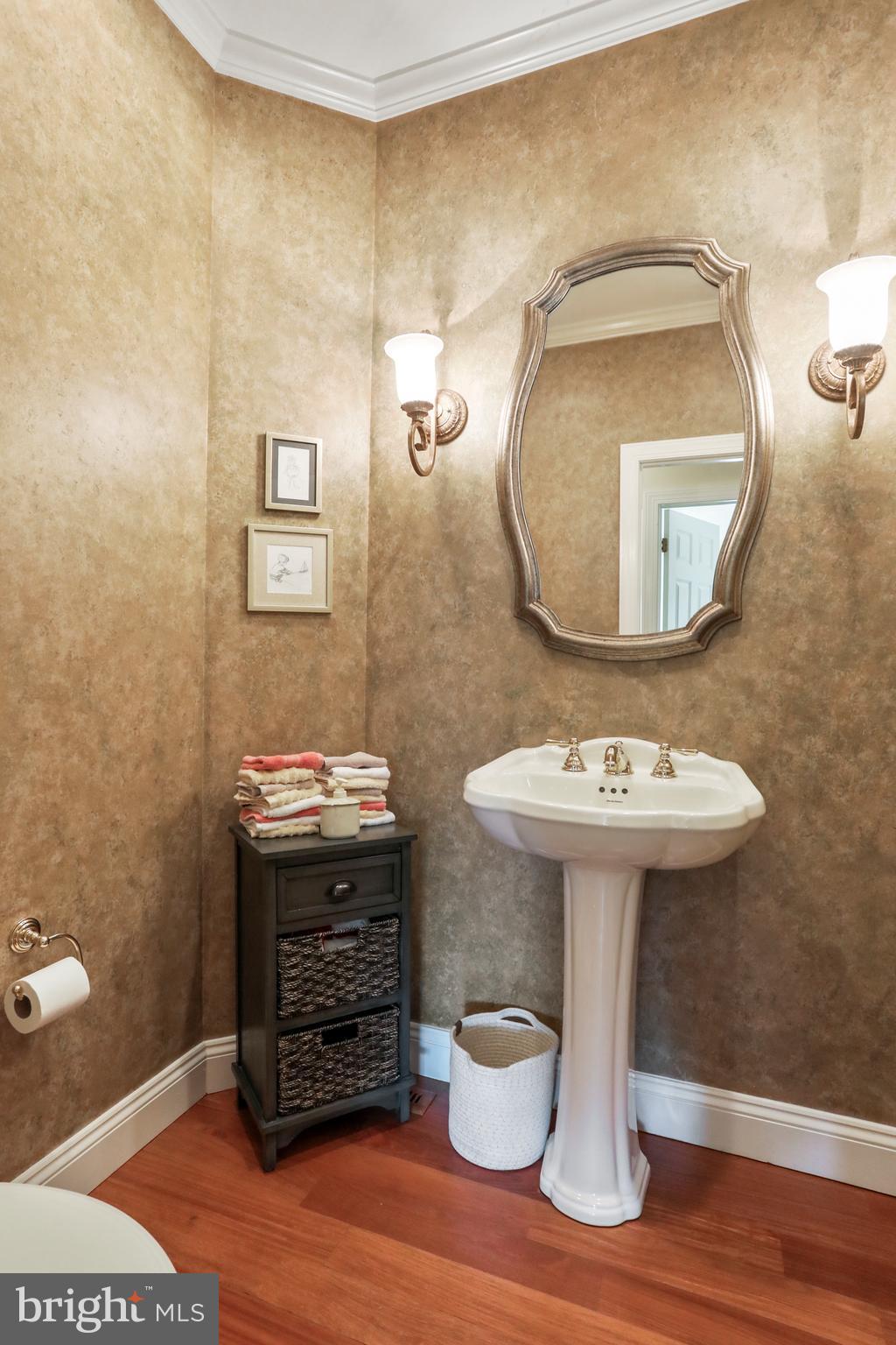 FERNBANK - Residential