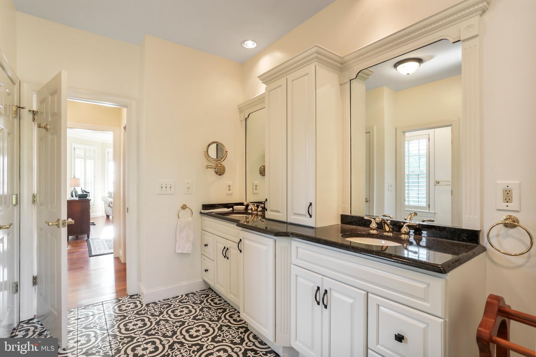 FERNBANK - Residential