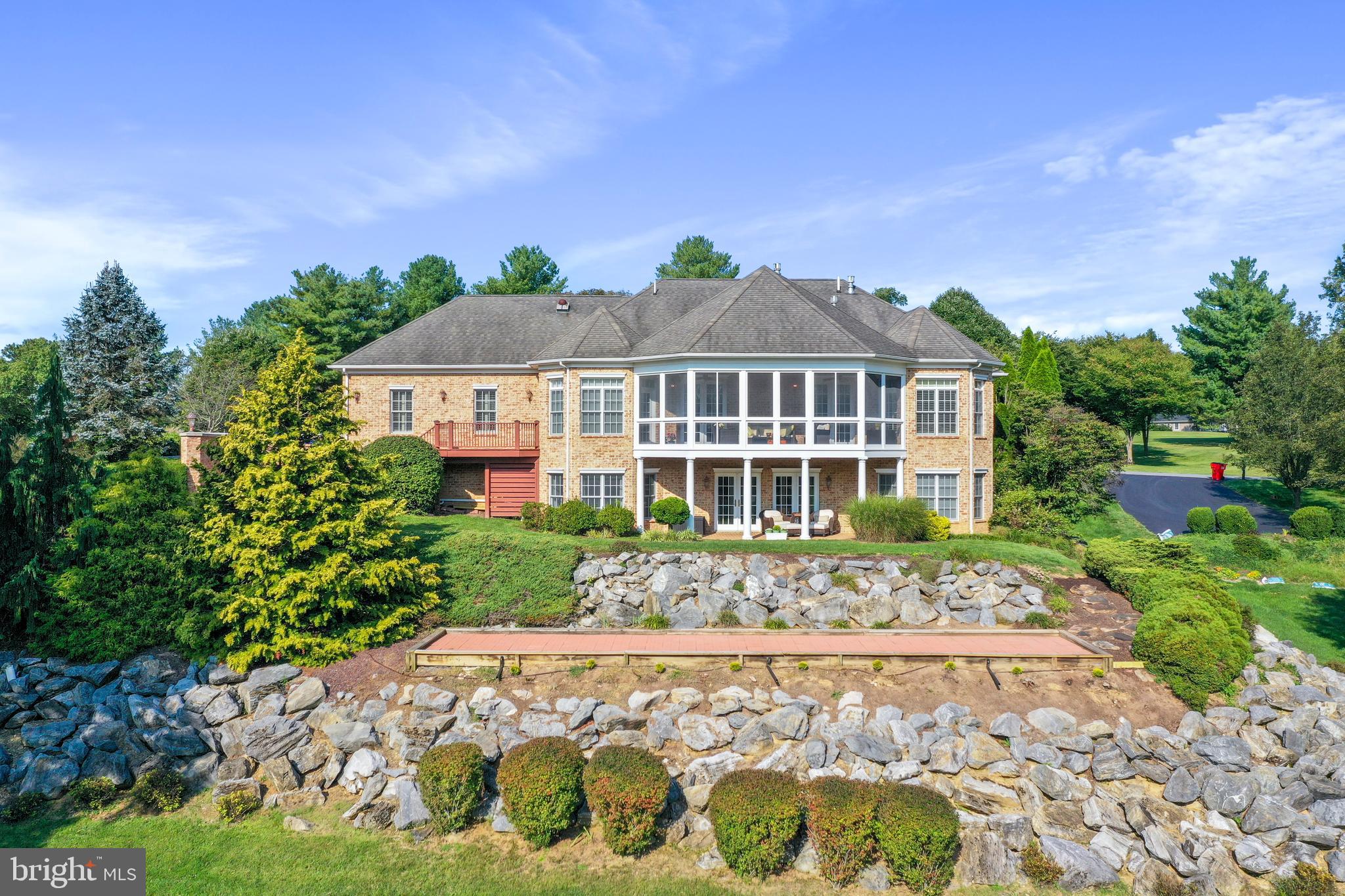 FERNBANK - Residential