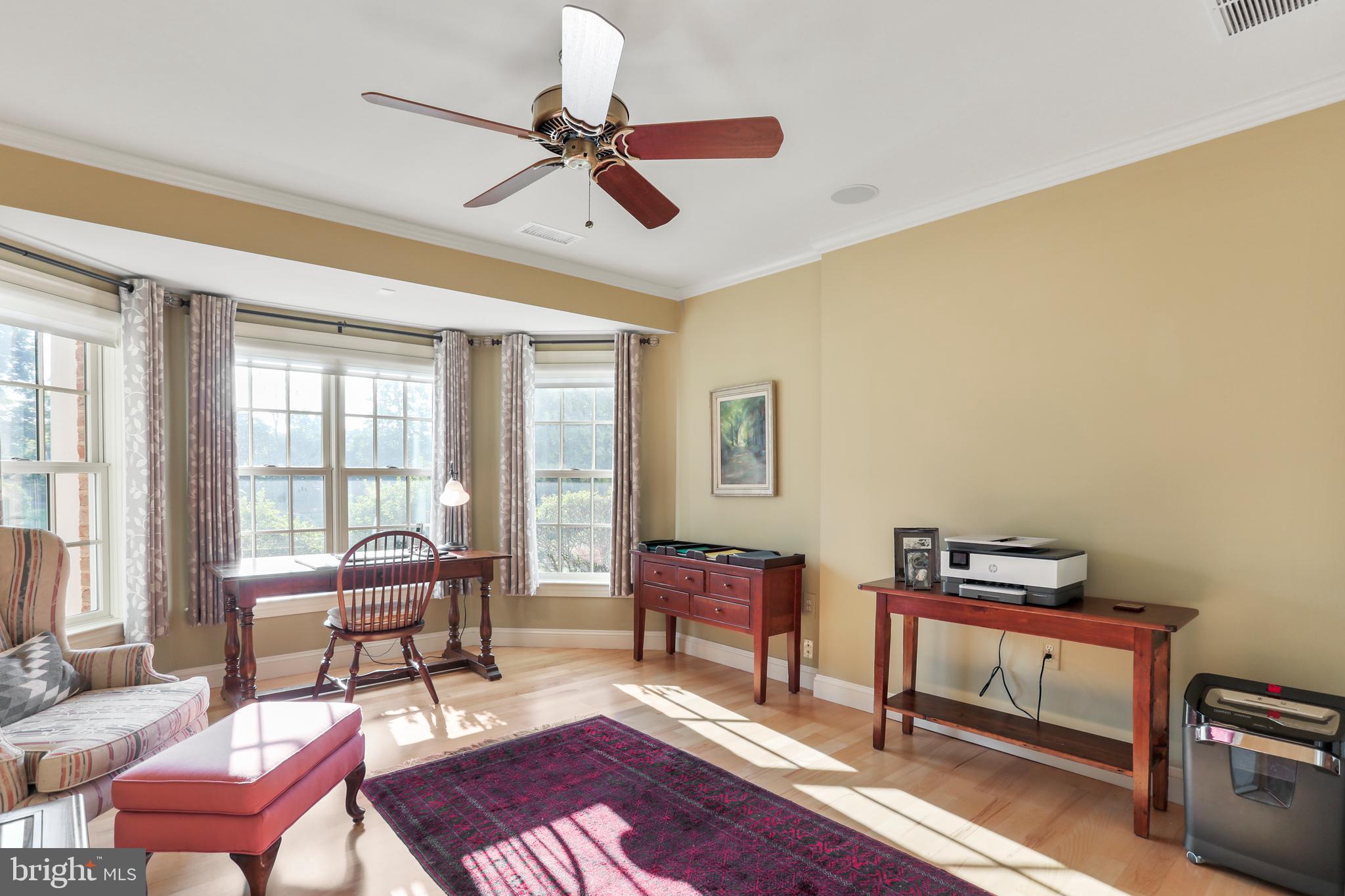 FERNBANK - Residential