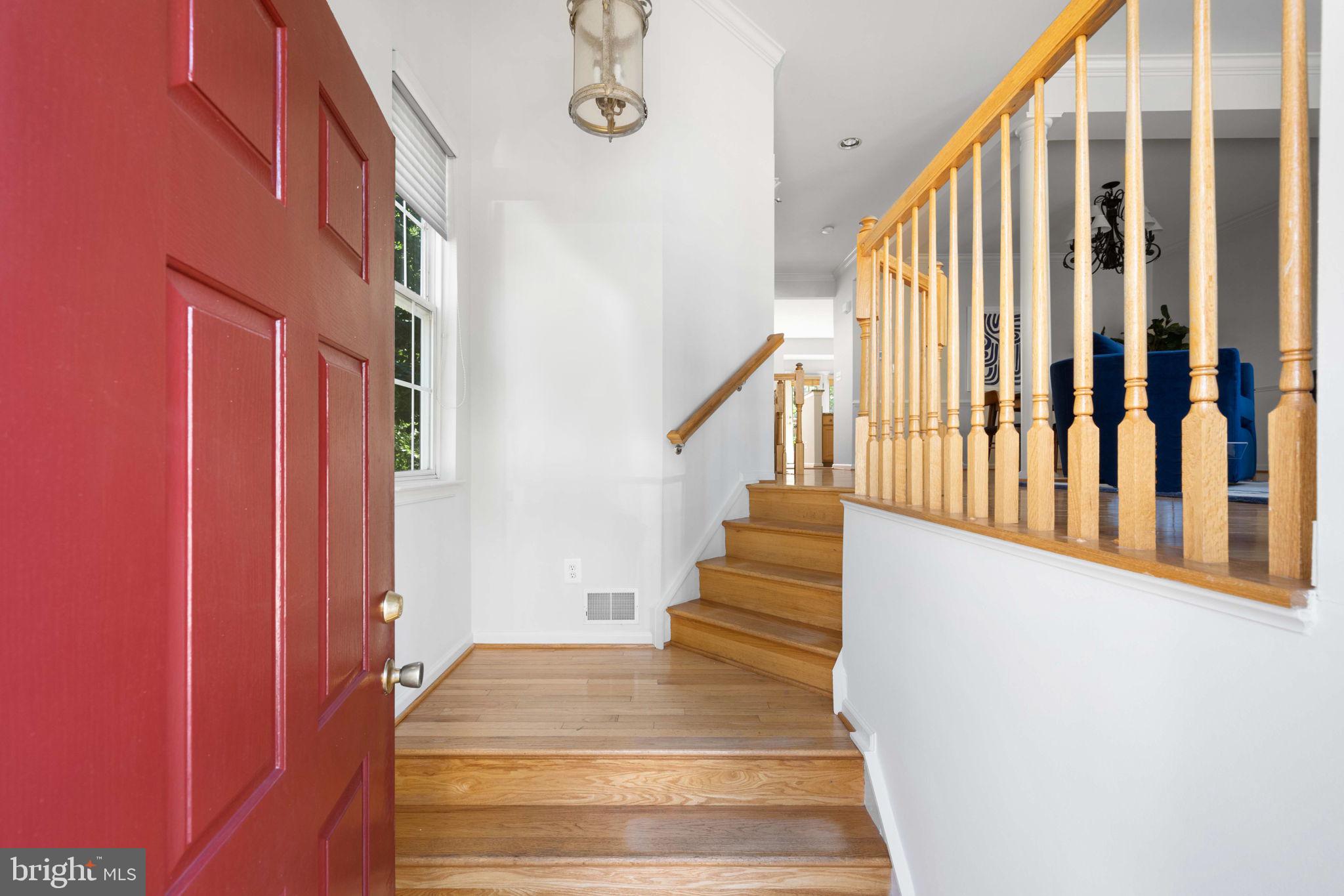 METRO PLACE AT DUNN LORING - Residential