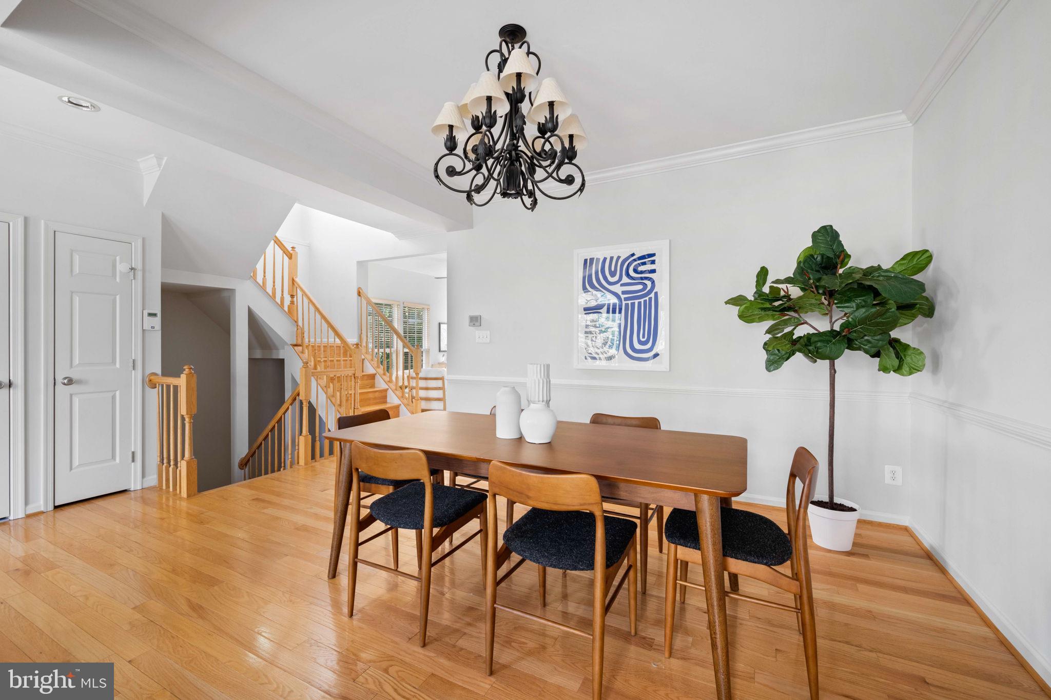 METRO PLACE AT DUNN LORING - Residential