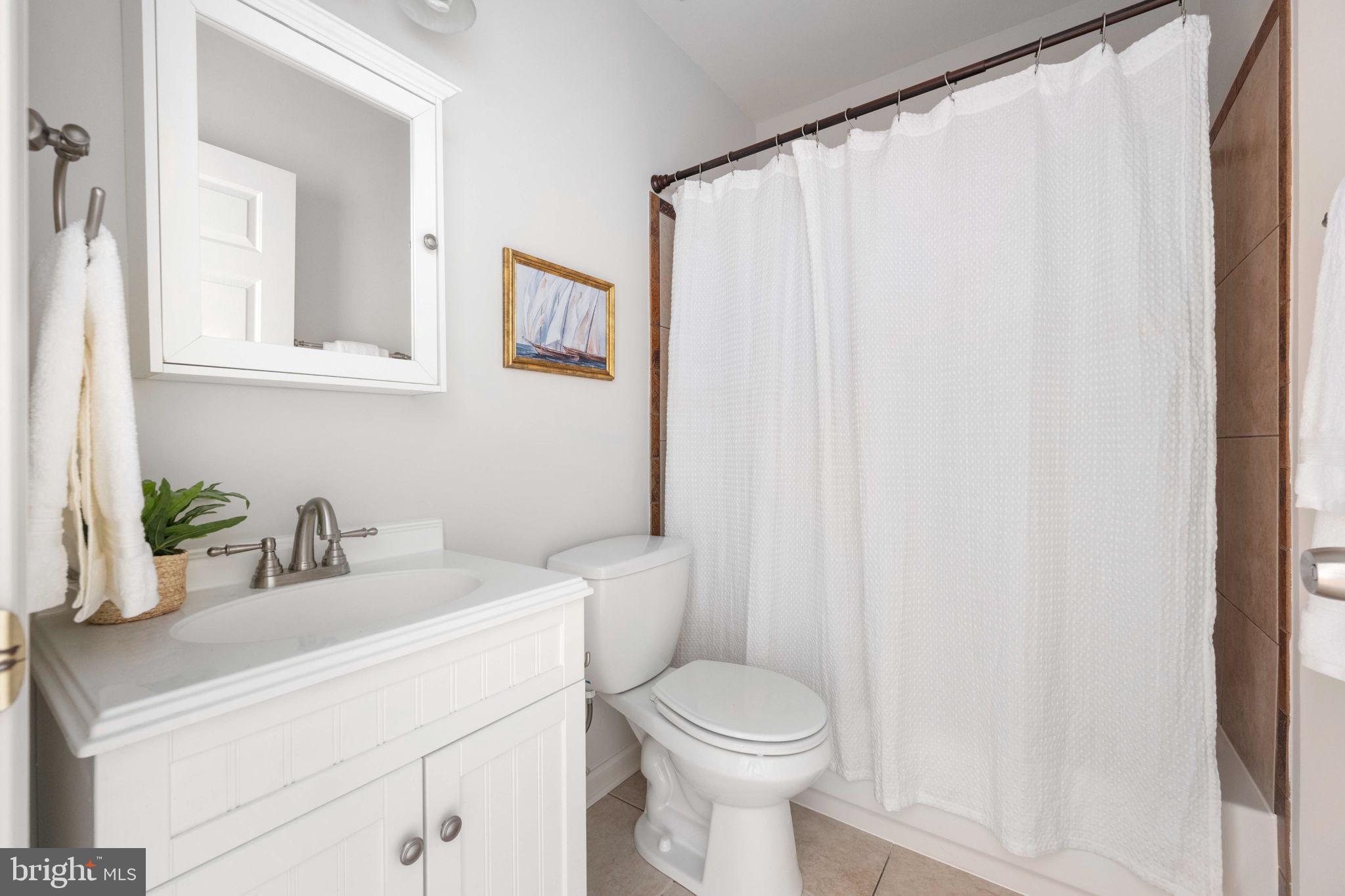 METRO PLACE AT DUNN LORING - Residential