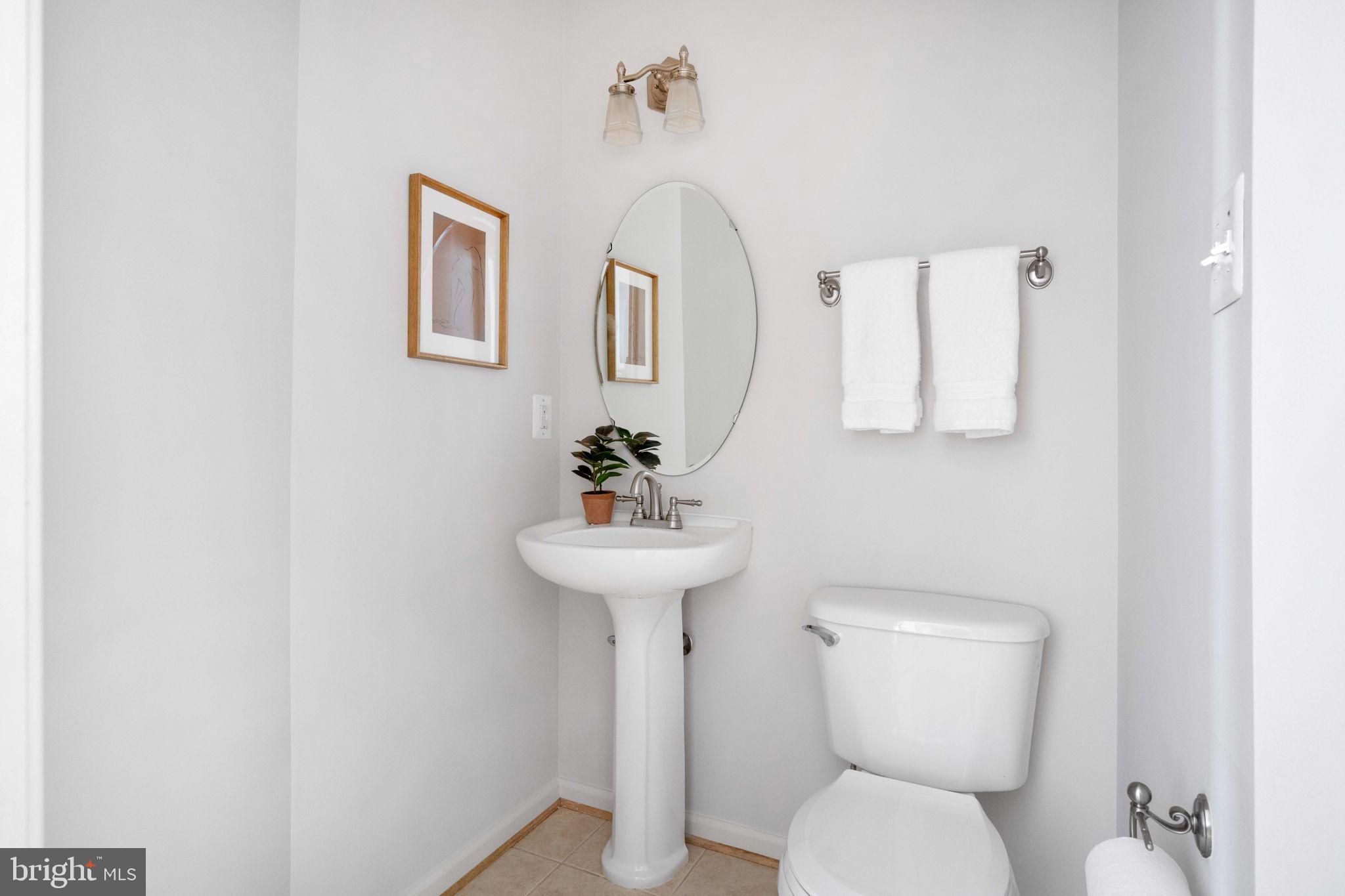 METRO PLACE AT DUNN LORING - Residential