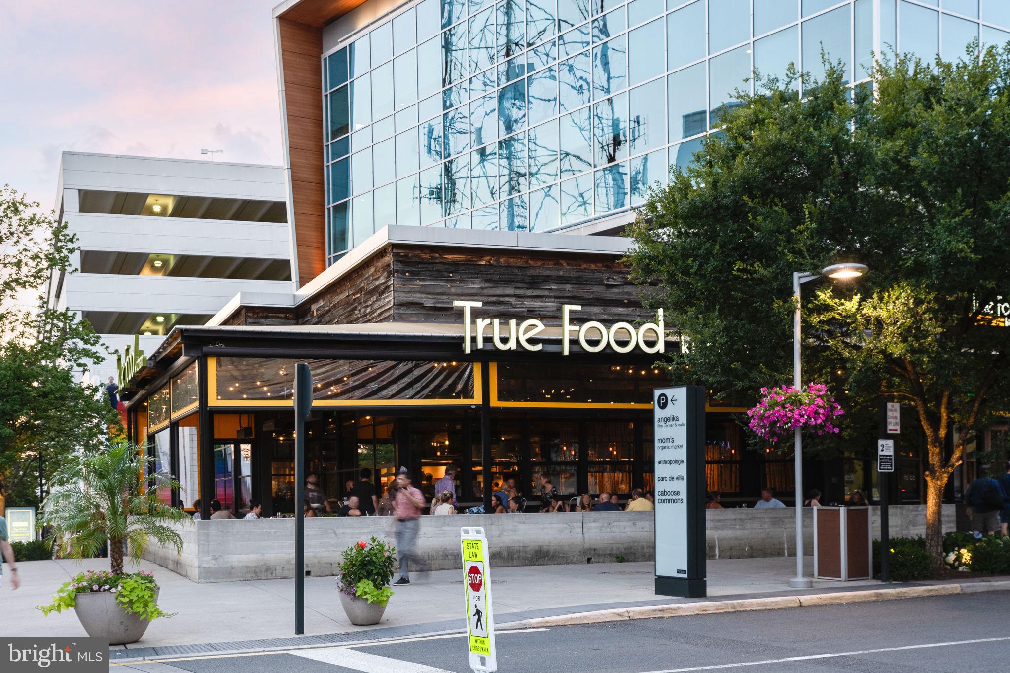 METRO PLACE AT DUNN LORING - Residential