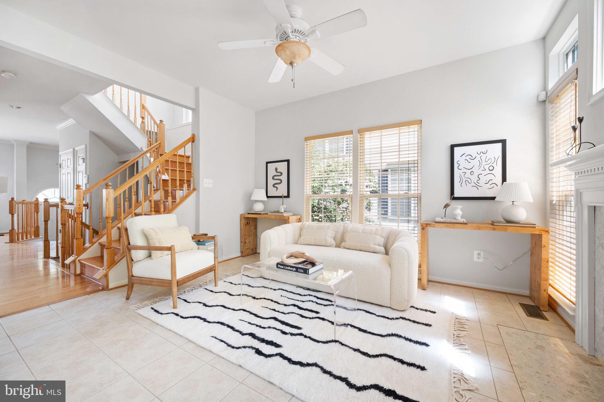 METRO PLACE AT DUNN LORING - Residential