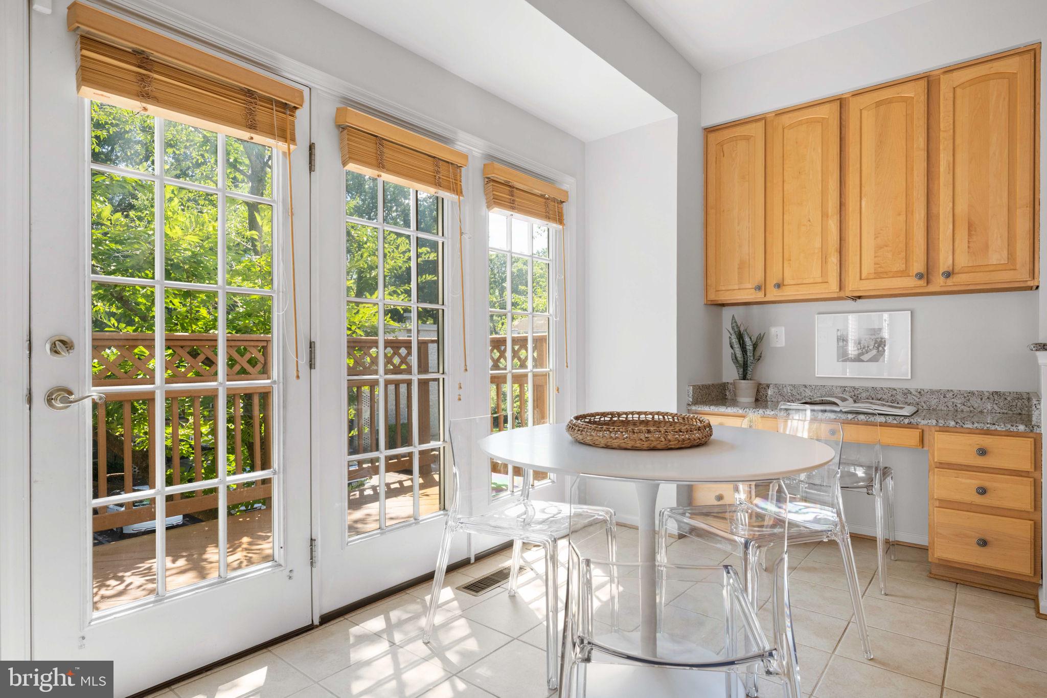 METRO PLACE AT DUNN LORING - Residential