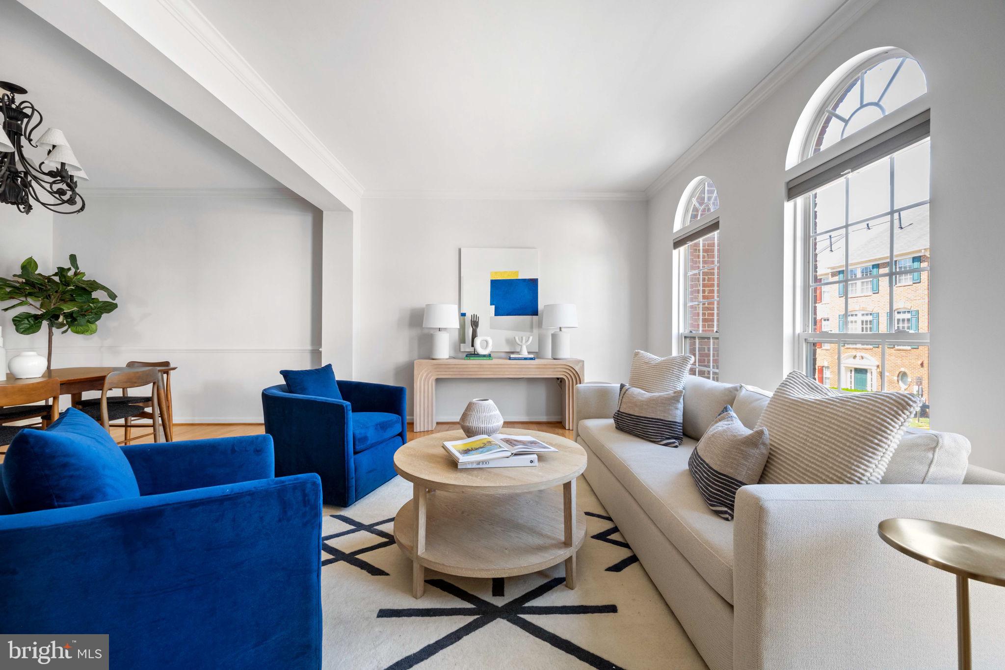 METRO PLACE AT DUNN LORING - Residential