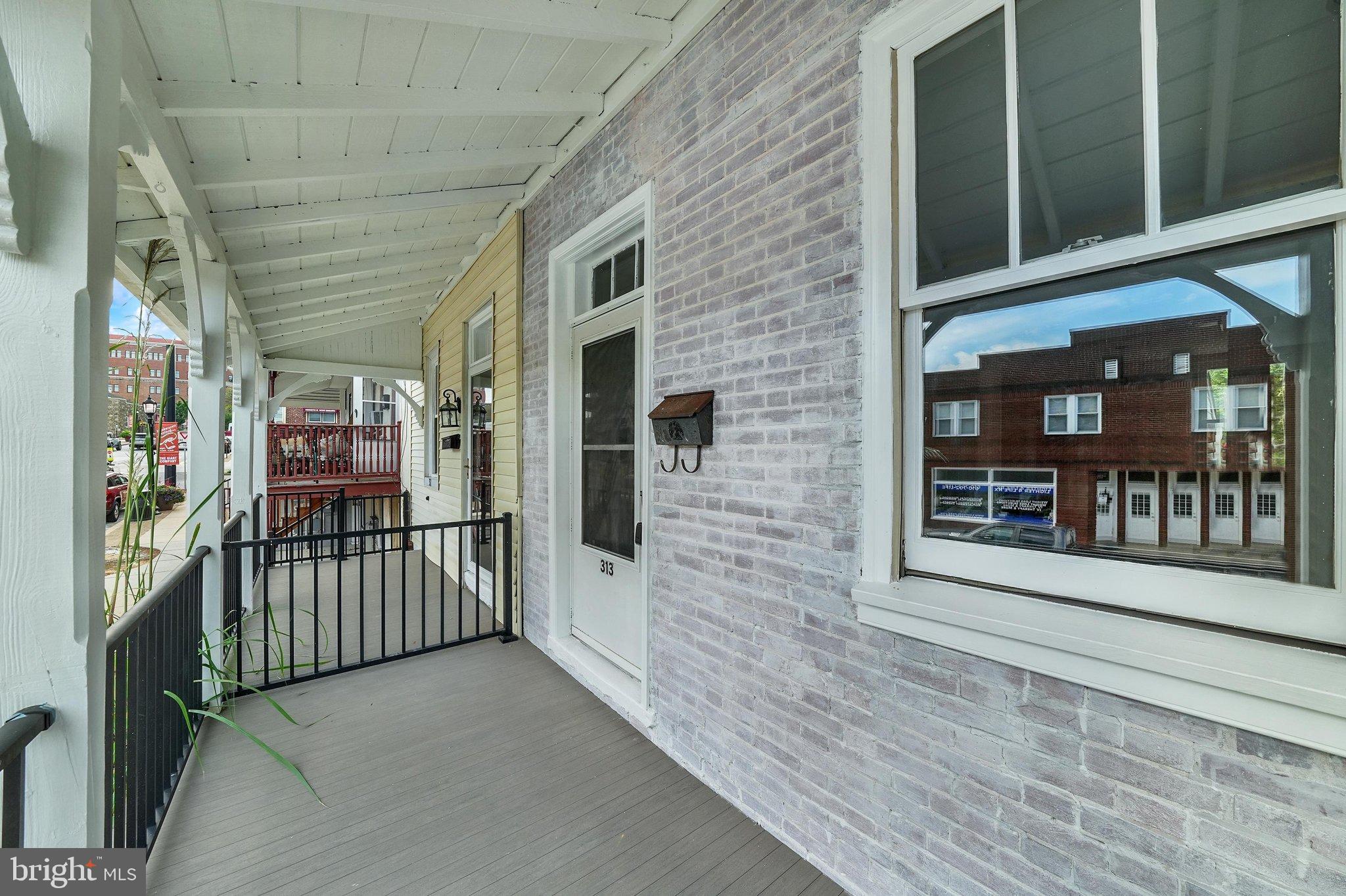 313 E STATE STREET