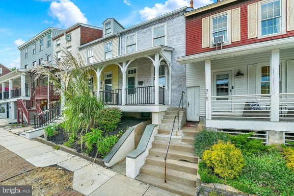 313 E STATE ST, KENNETT SQUARE, PA 19348 - Image 84644476b2dc596dc2929a2403d1ebbd/623667093