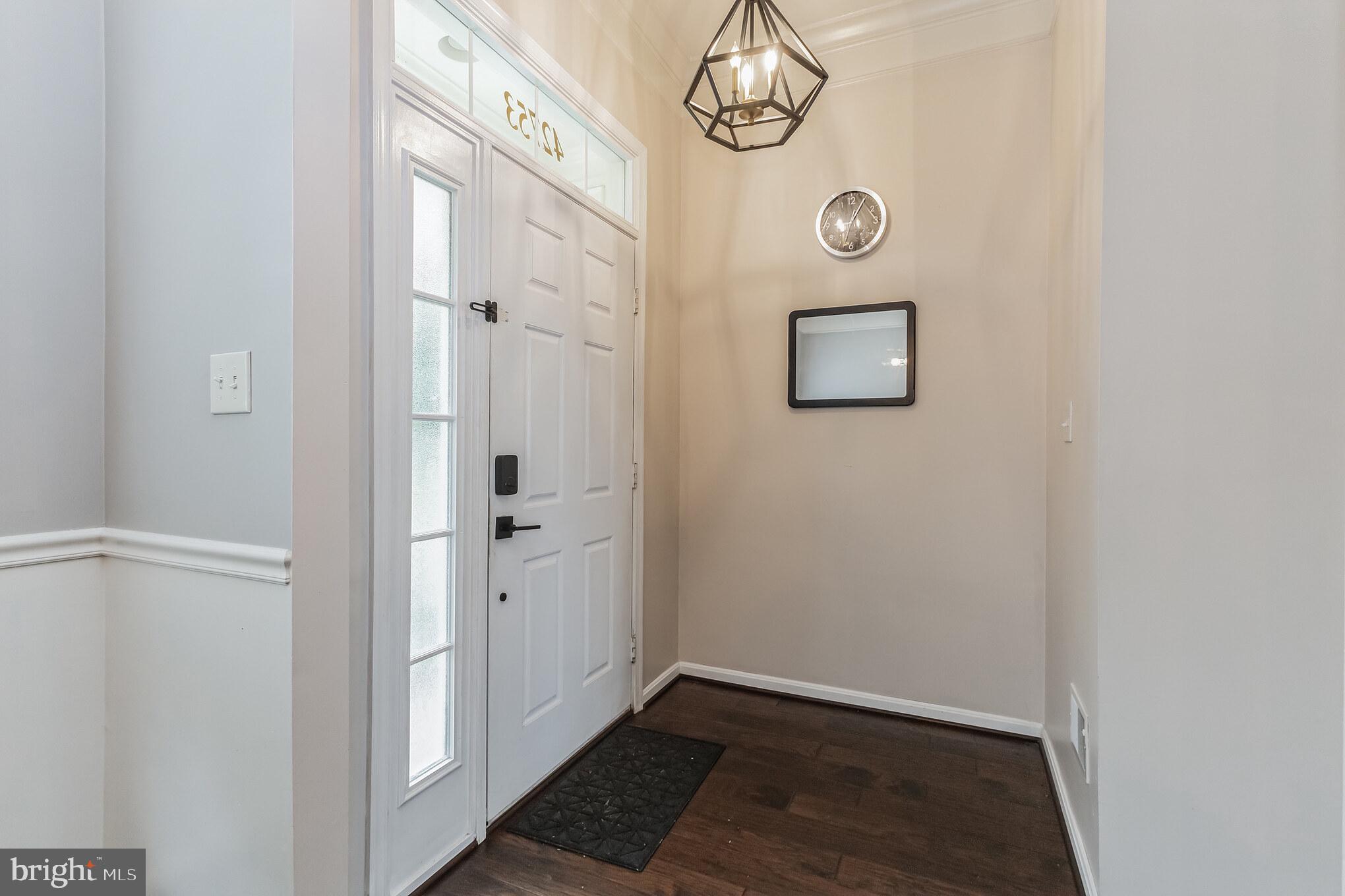 SOUTH RIDING - Residential Lease