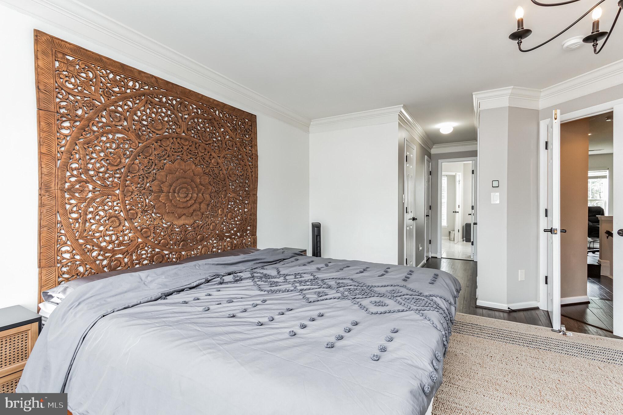 SOUTH RIDING - Residential Lease