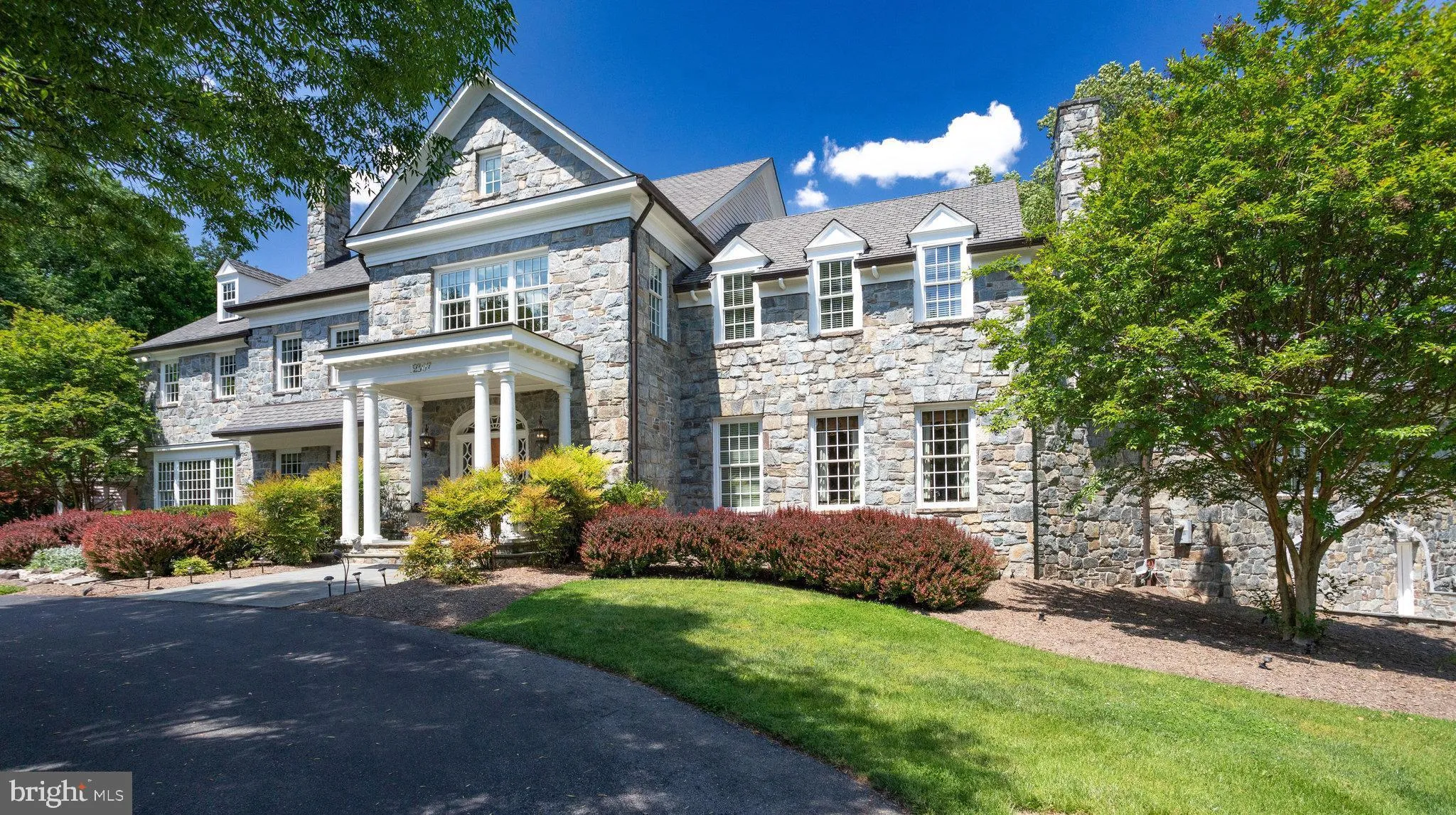 12307 GLEN RD, Potomac, MD 20854 MLS MDMC759522 Listing