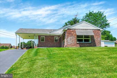 1610 N EAST STREET YORK PA 17406