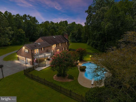Homes For Sale - 6140 Fishers Station Road<br/> LOTHIAN, MD 20711