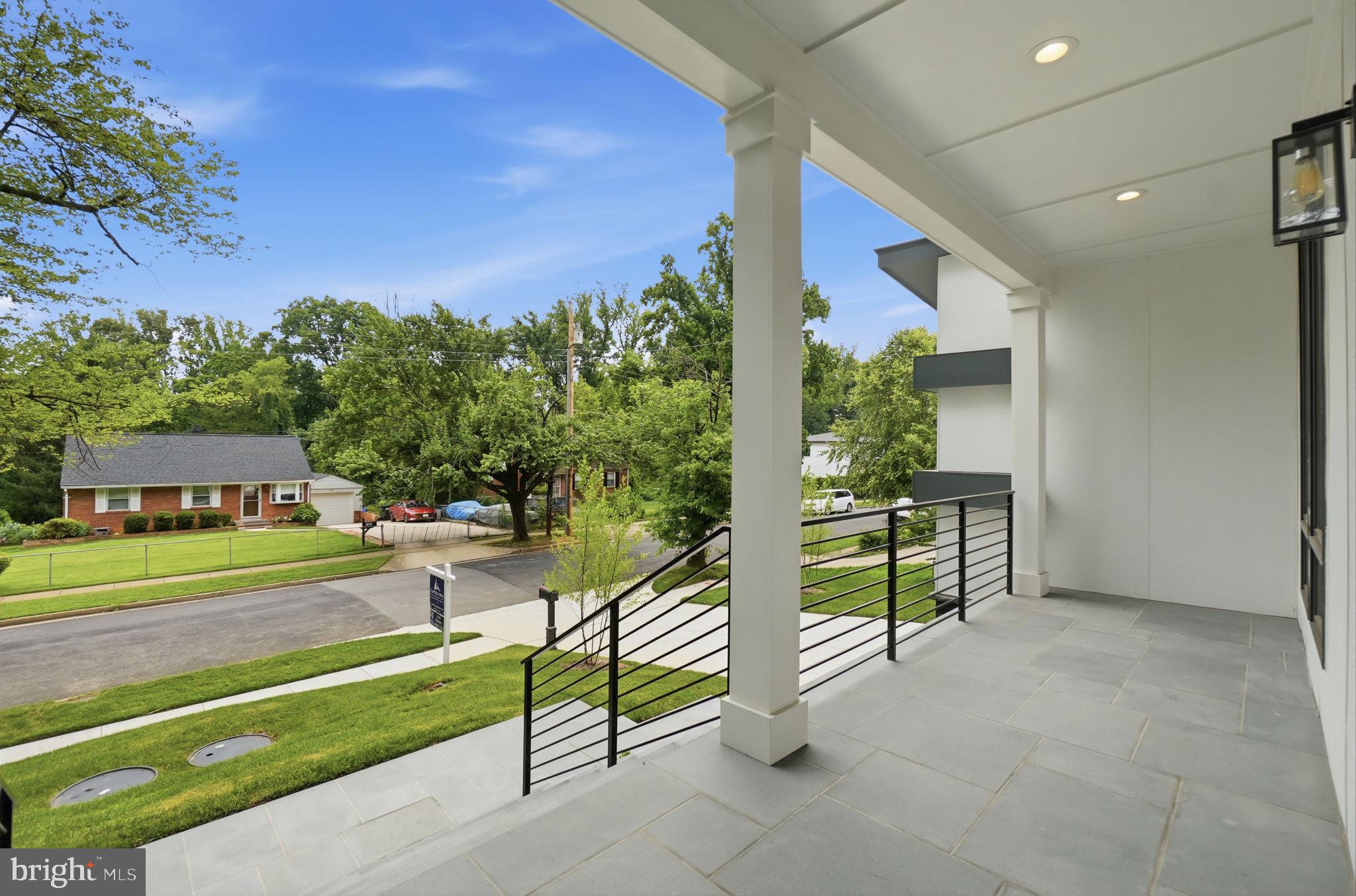 7306 SPORTSMAN DRIVE