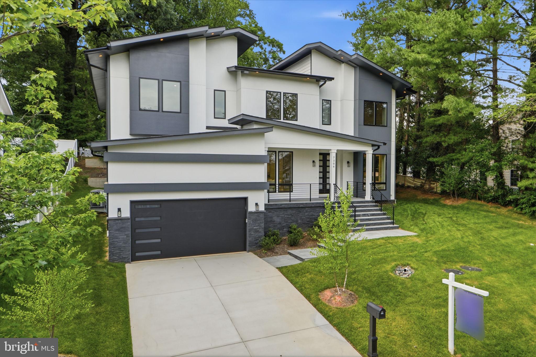 7306 SPORTSMAN DRIVE