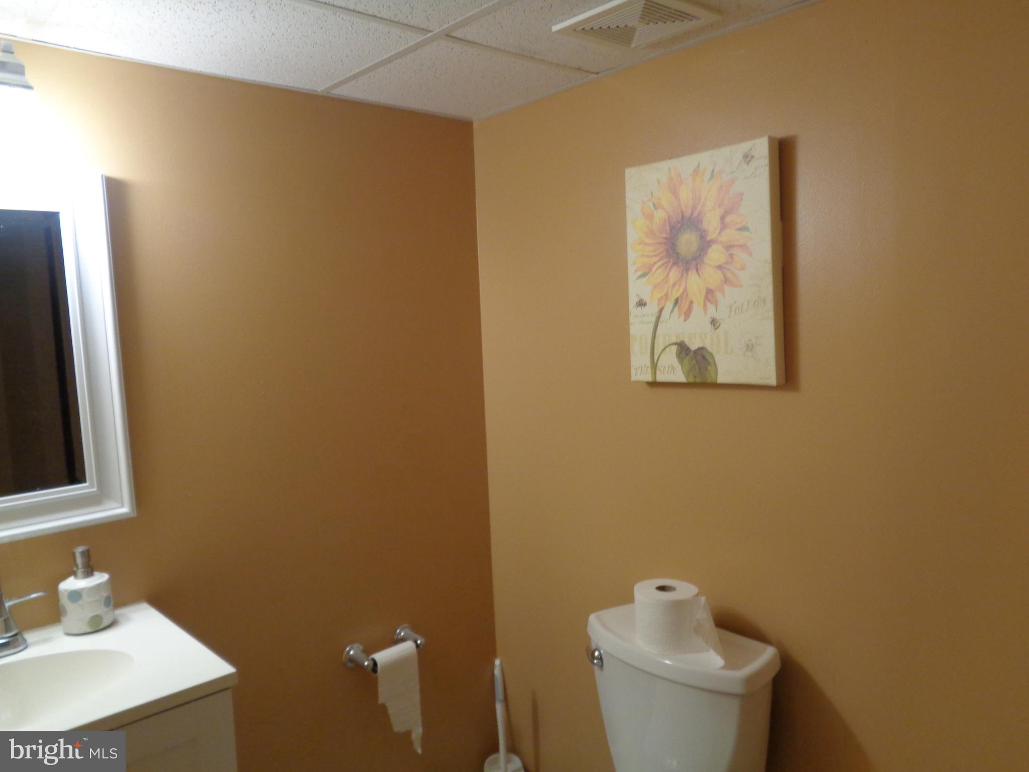 CARROLL CREST - Residential Lease