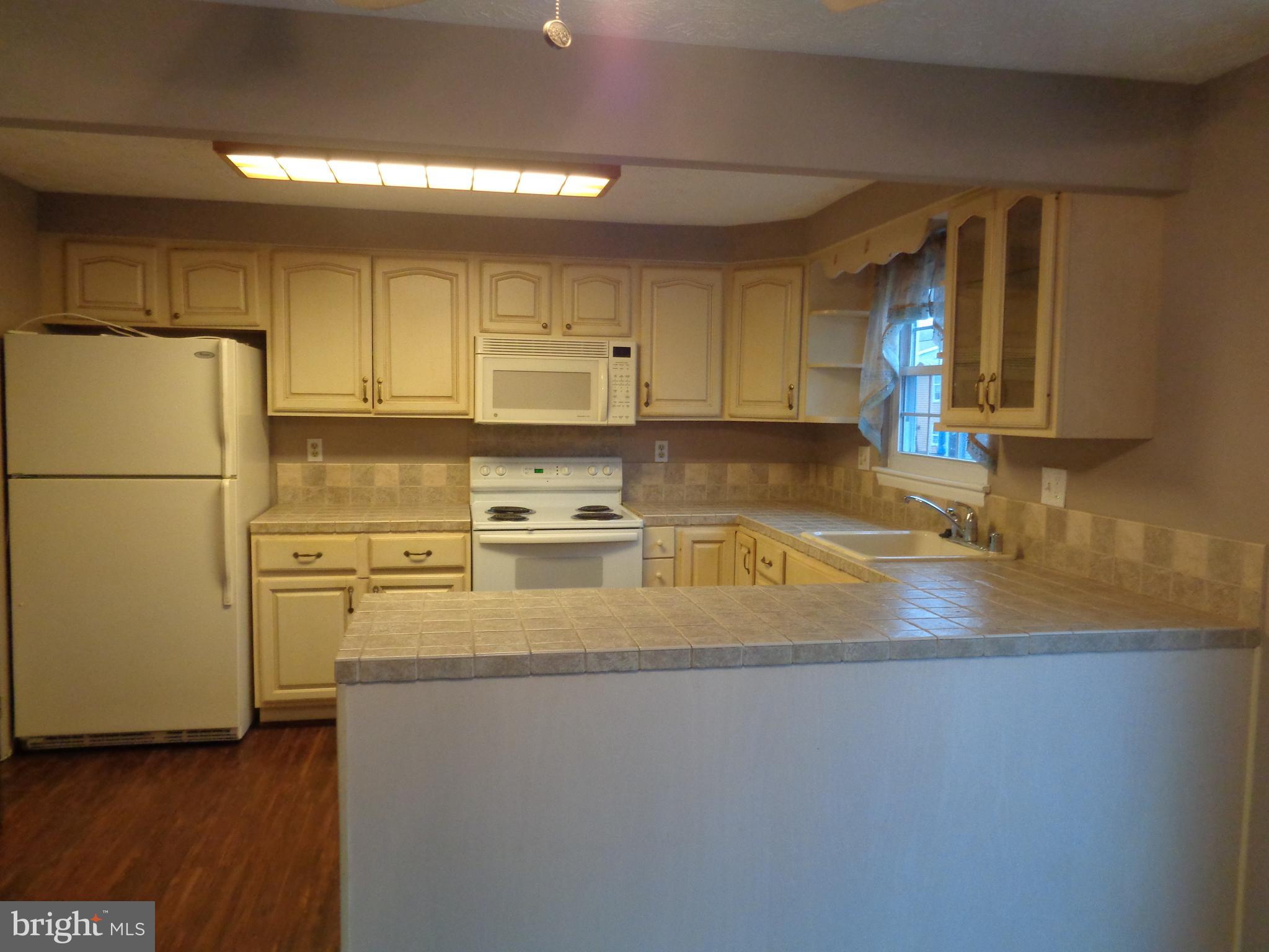 CARROLL CREST - Residential Lease