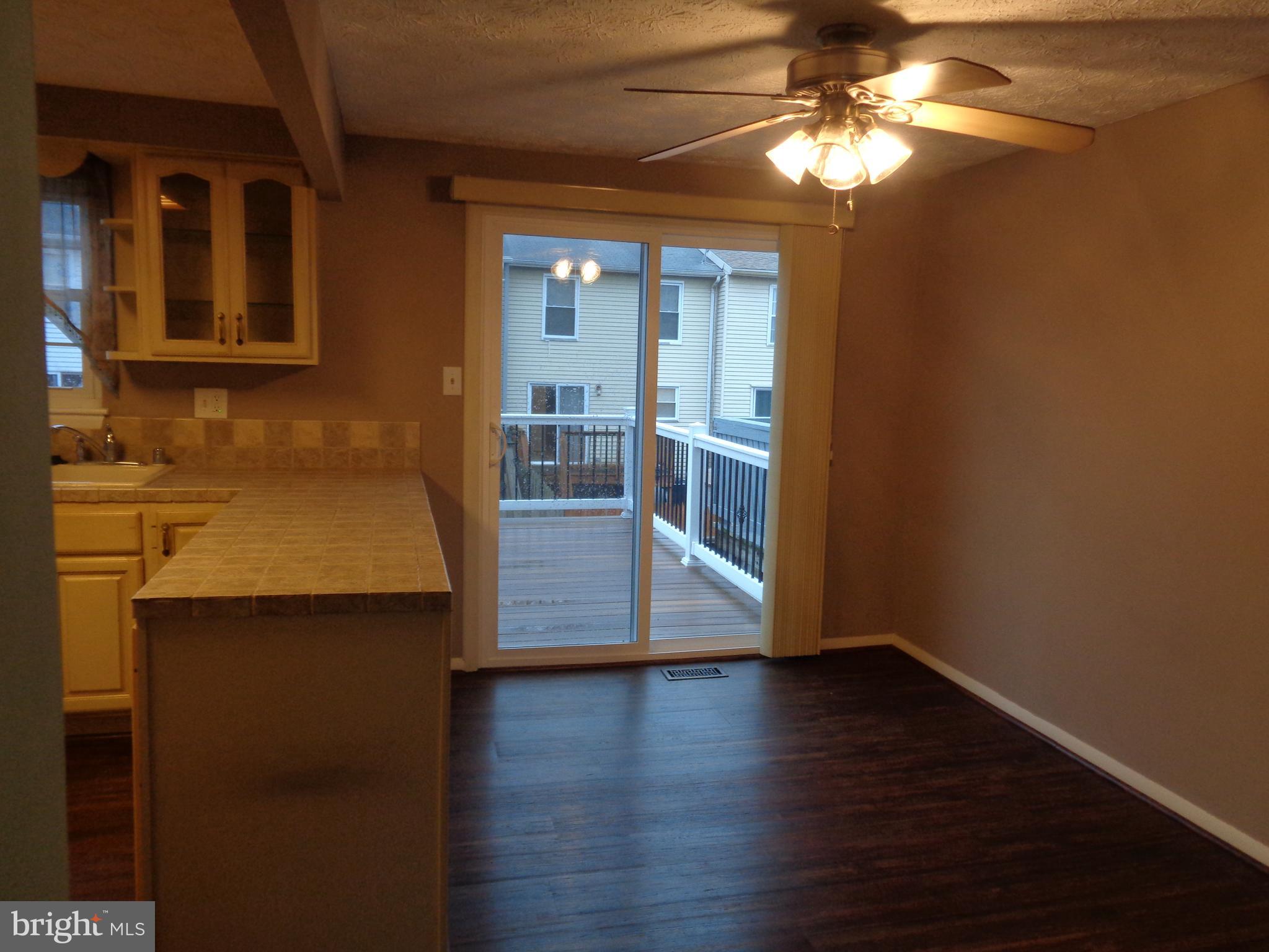 CARROLL CREST - Residential Lease