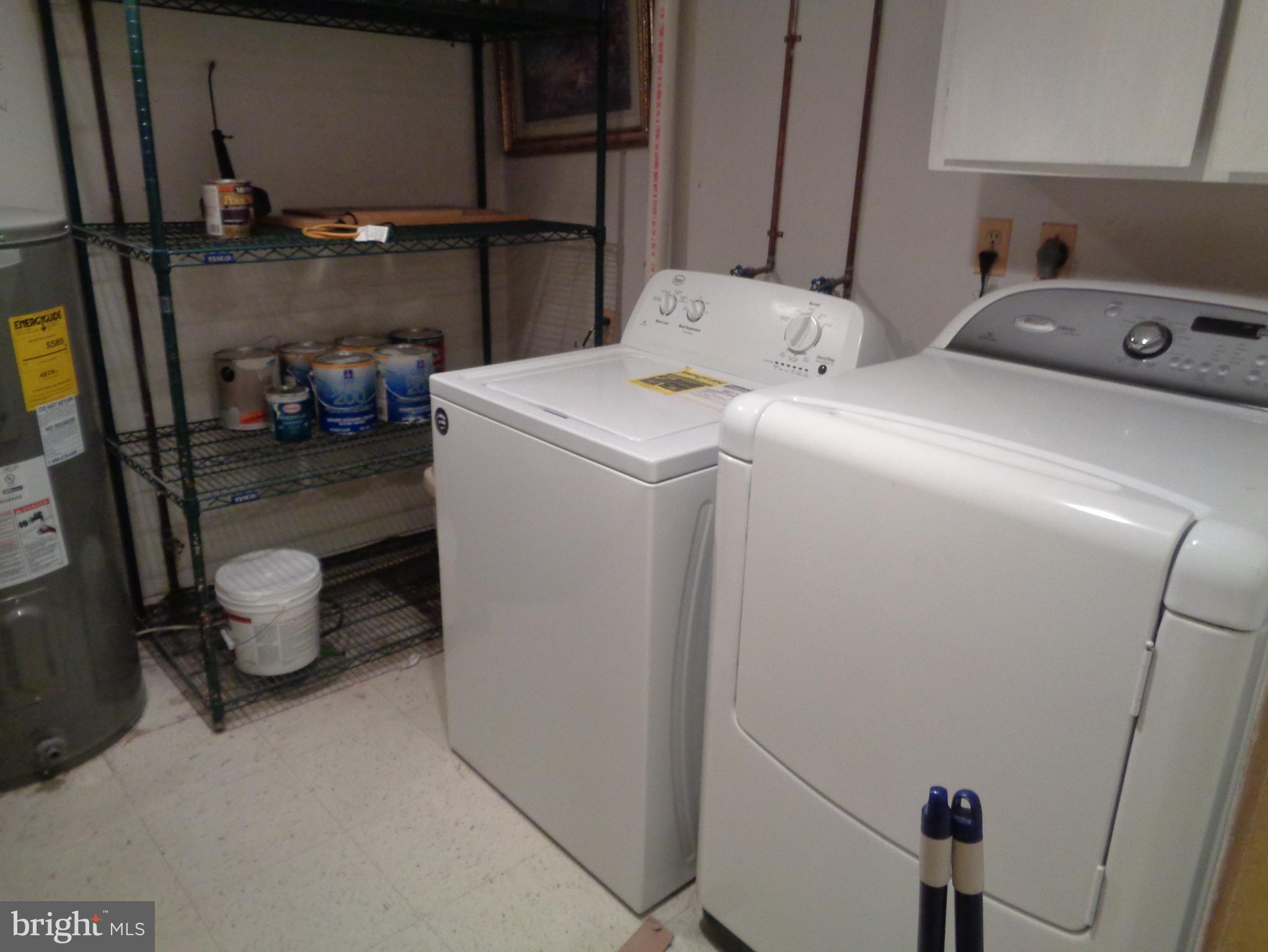 CARROLL CREST - Residential Lease