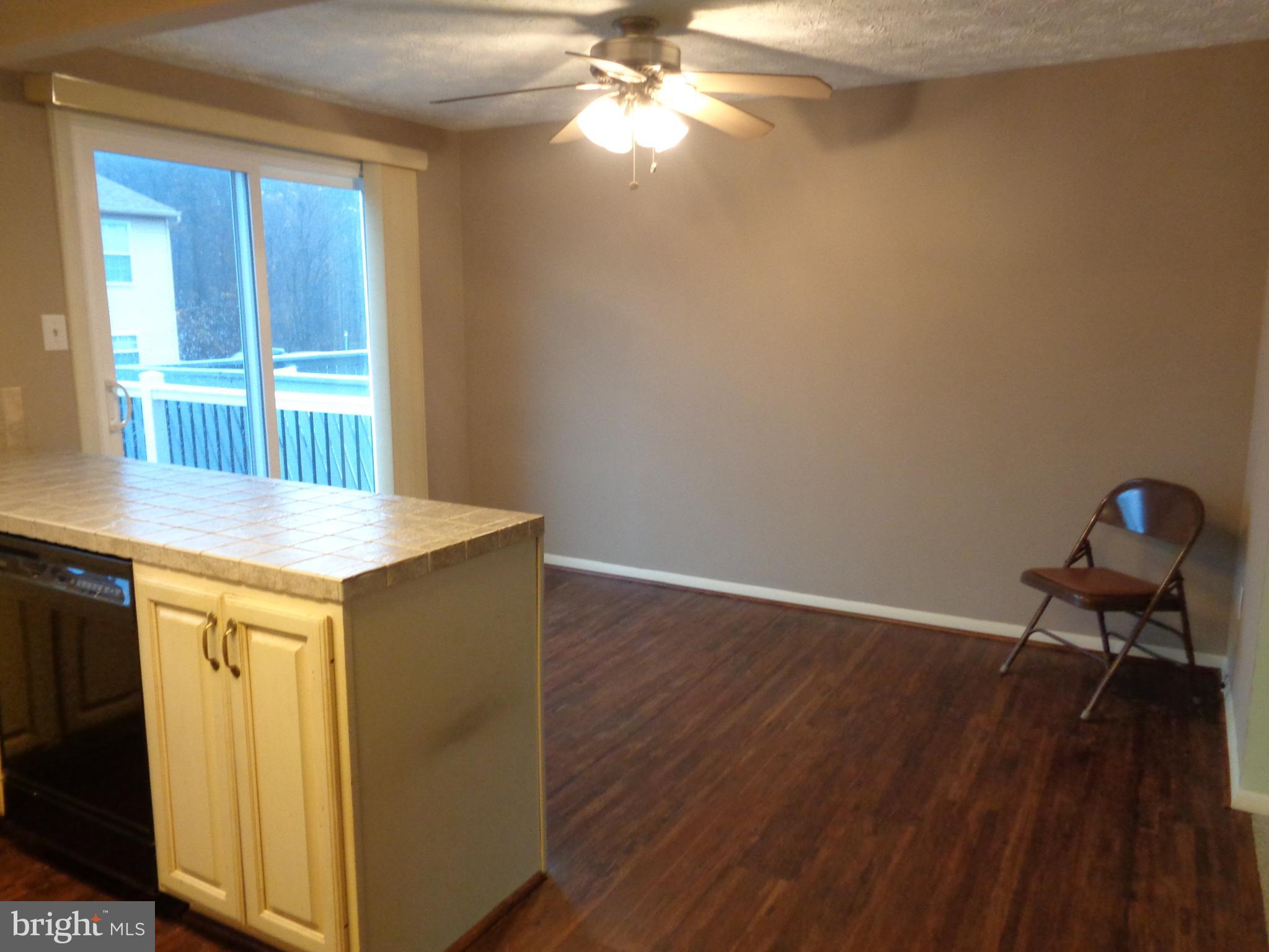 CARROLL CREST - Residential Lease