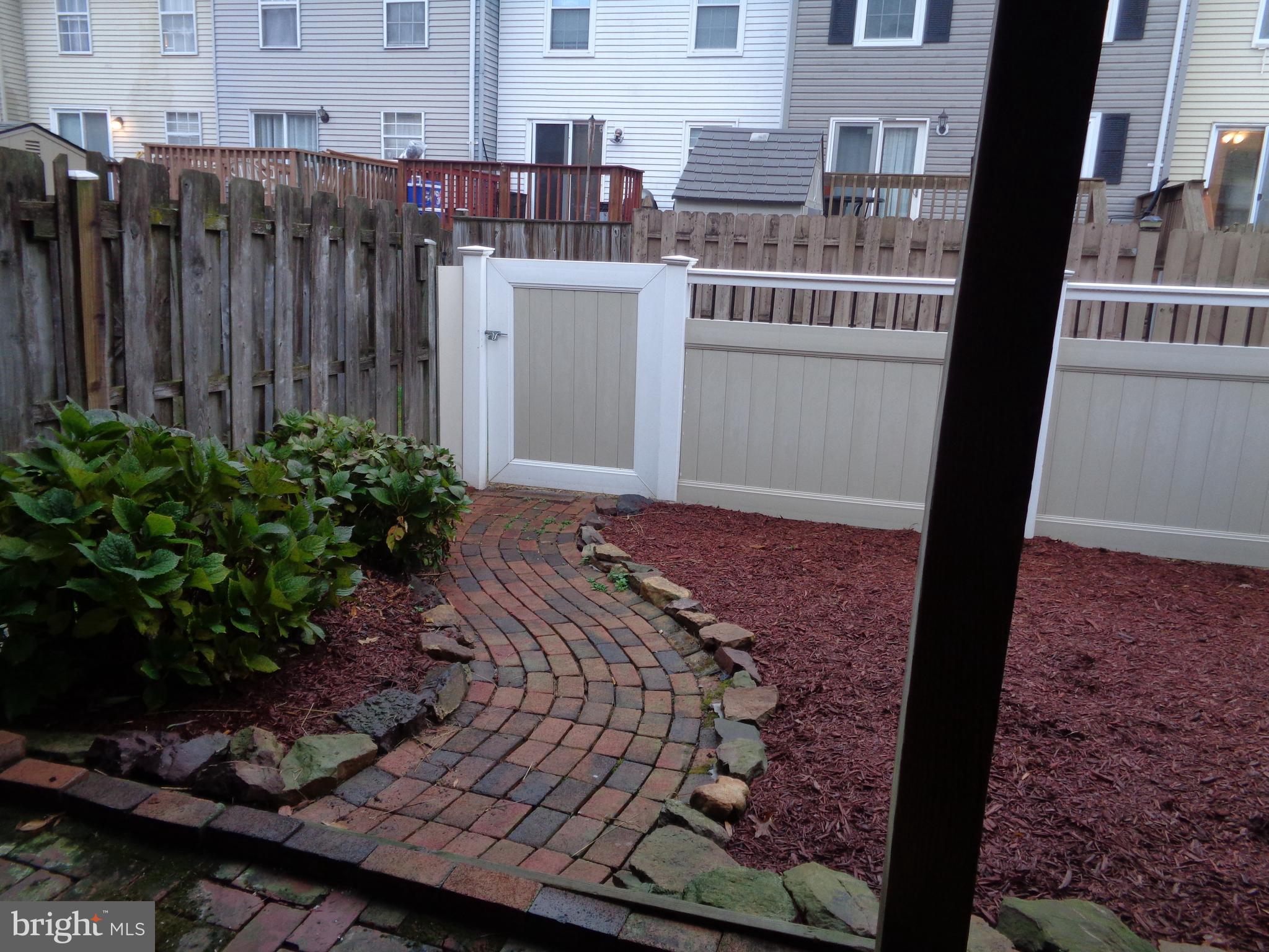 CARROLL CREST - Residential Lease