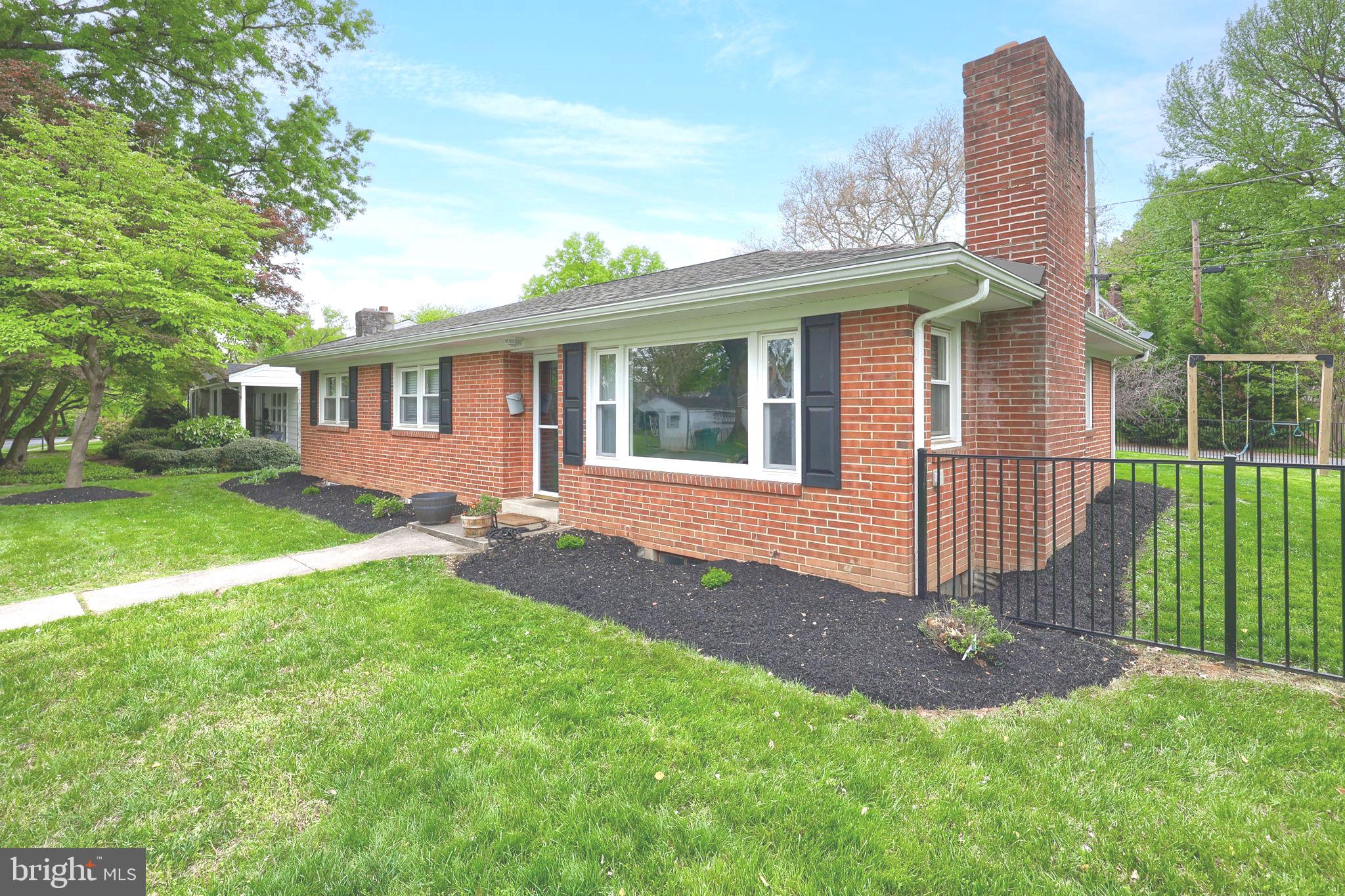 43 OAK LANE