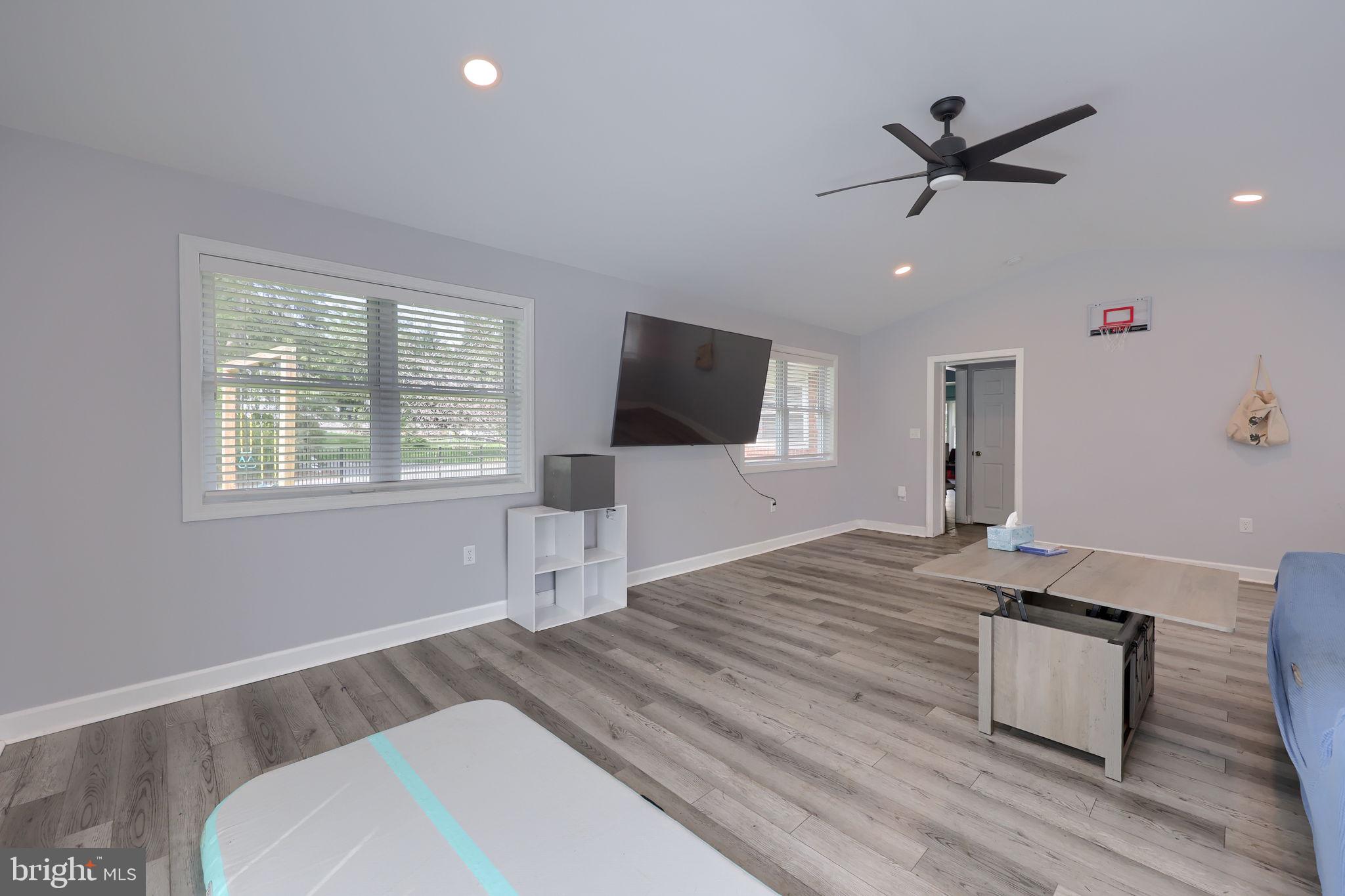 HERSHEY DOWNTOWN - Residential