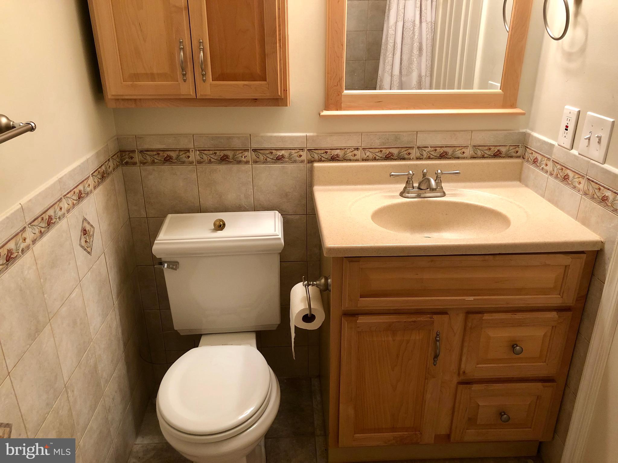 SPRINGFIELD OAKS - Residential Lease