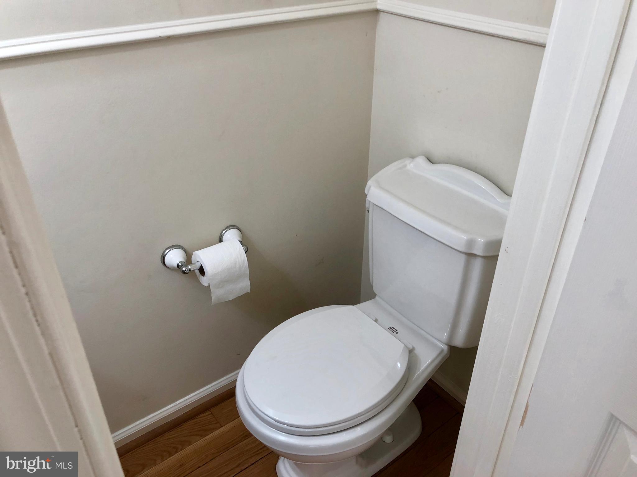 SPRINGFIELD OAKS - Residential Lease