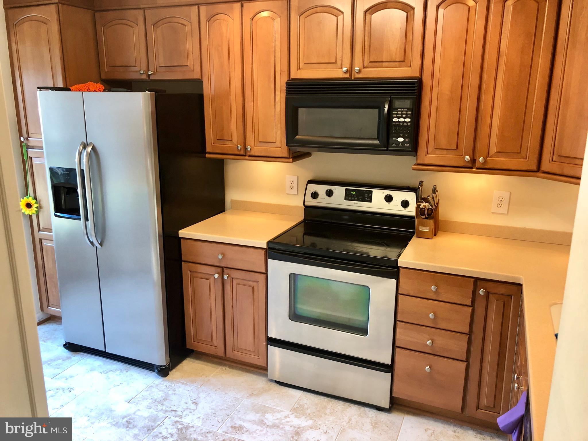 SPRINGFIELD OAKS - Residential Lease