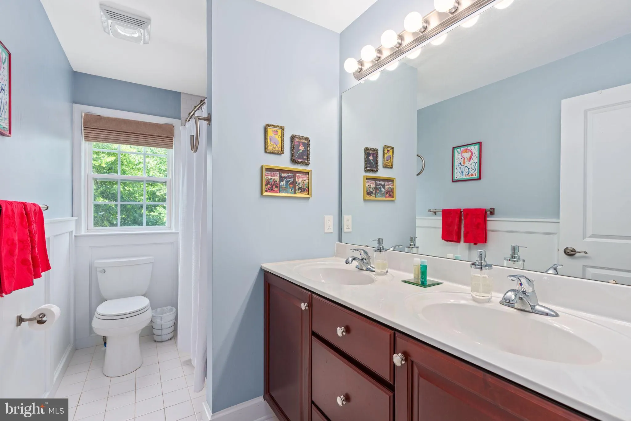 Zionsville, Pennsylvania 18092, United States, 4 Bedrooms Bedrooms, ,3 BathroomsBathrooms,Residential,Active,172762