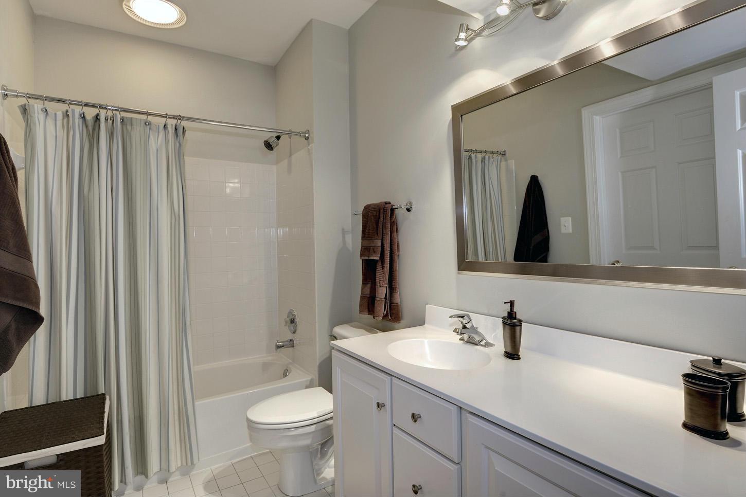 STONEY CREEK ESTATES - Residential