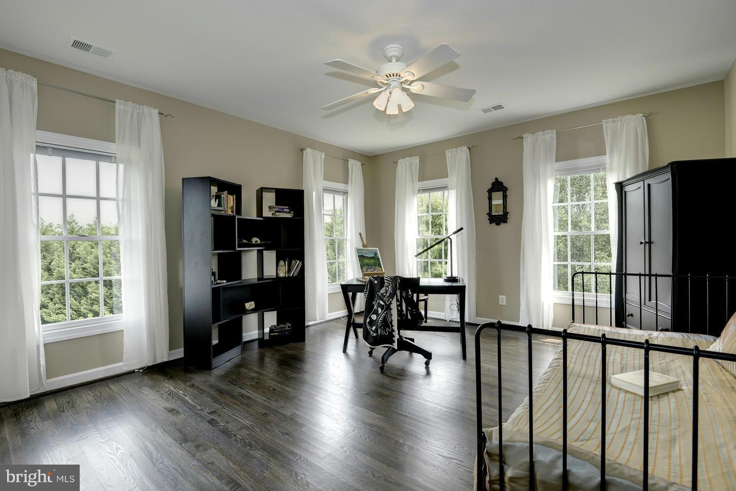 STONEY CREEK ESTATES - Residential