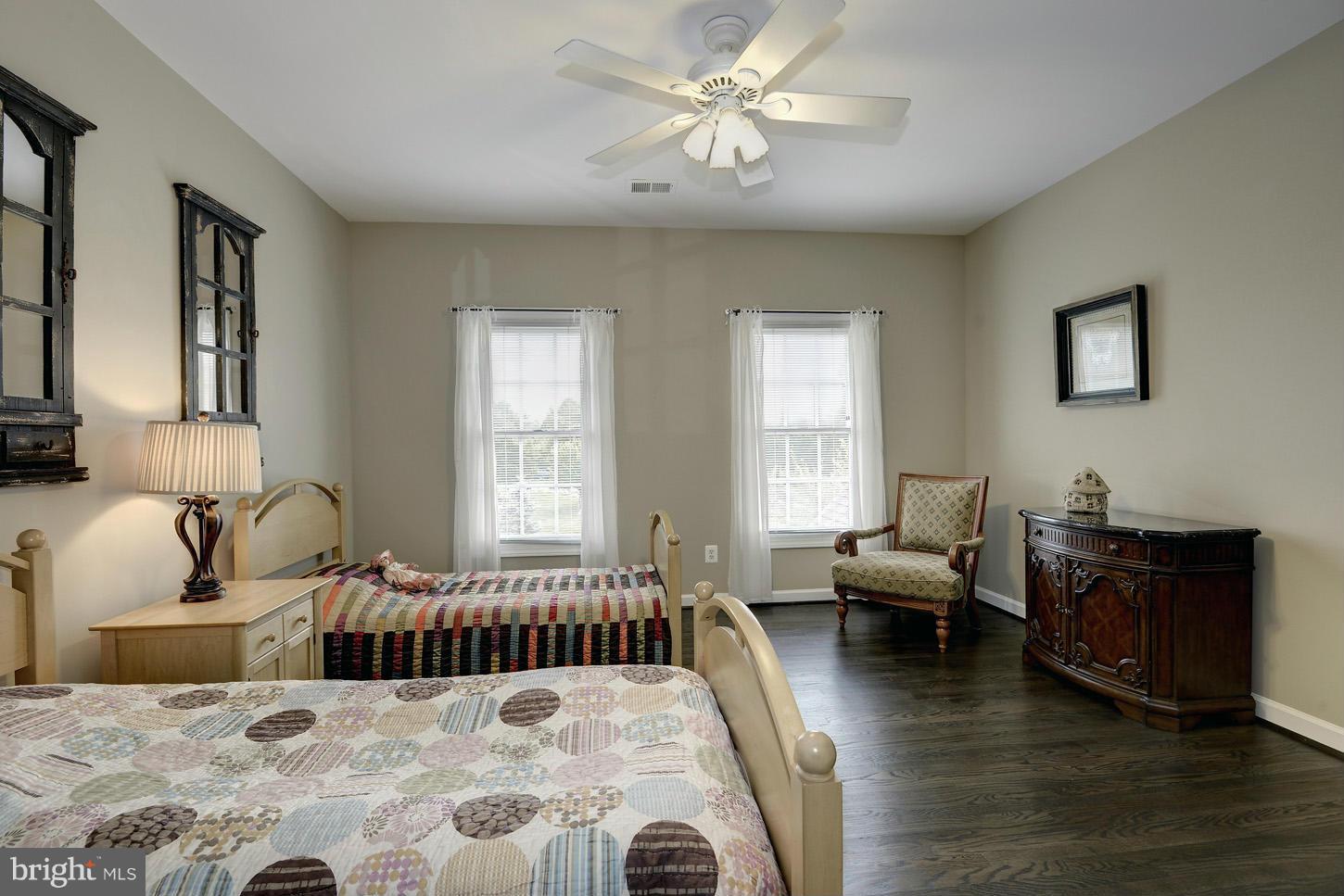 STONEY CREEK ESTATES - Residential