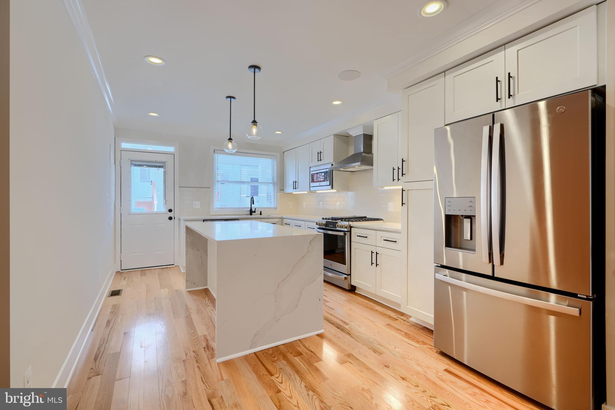 BUTCHERS HILL - Residential