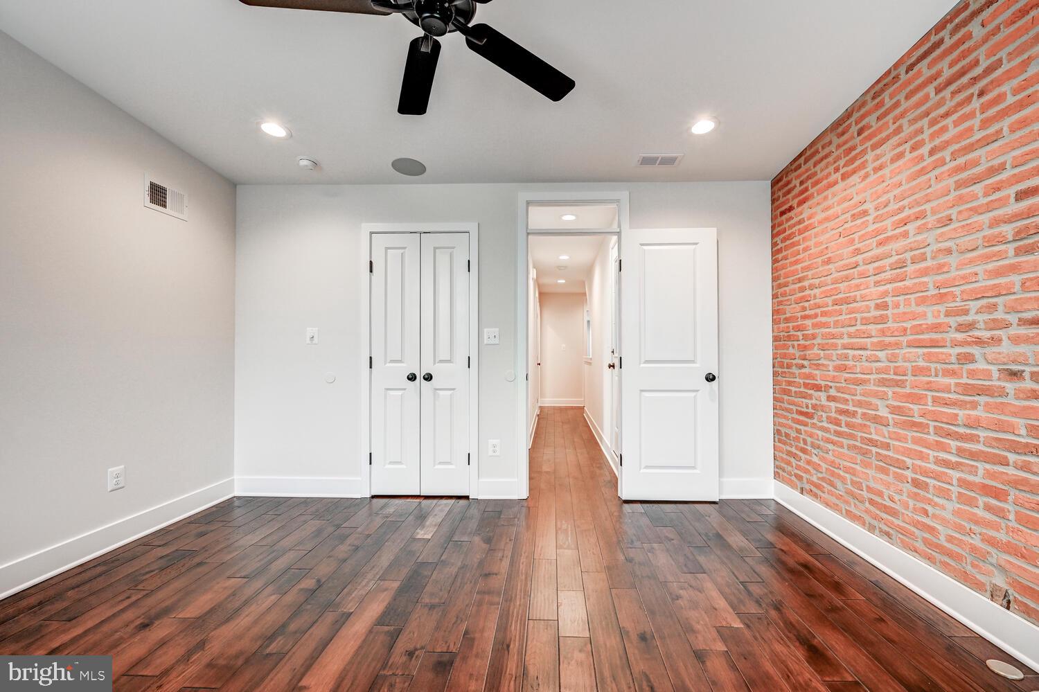 BUTCHERS HILL - Residential